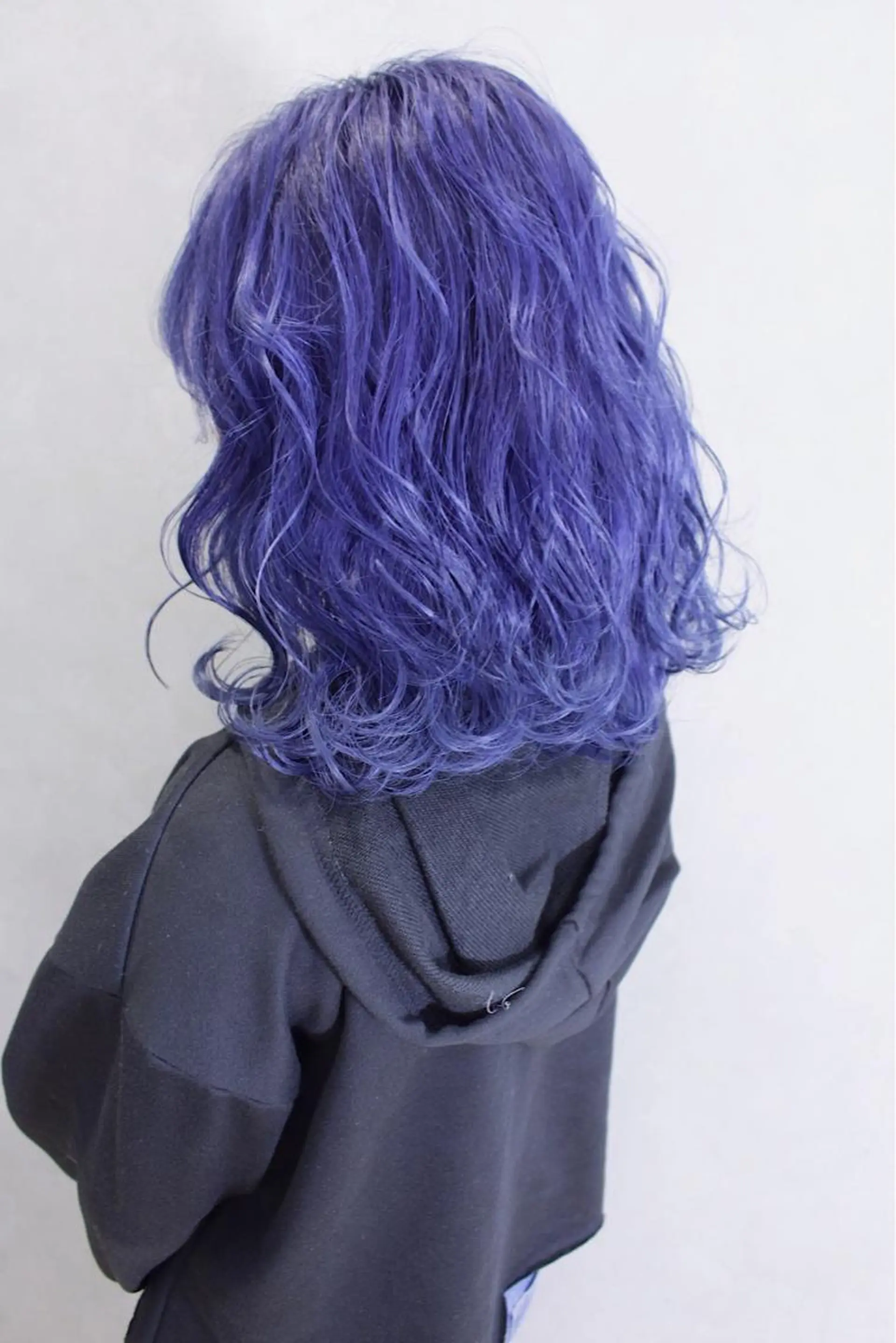 ミディアム カラー ヘアアレンジ ブルーカラー ヘアカラー トリートメント lani 天神大名/ブリーチのヘアスタイル