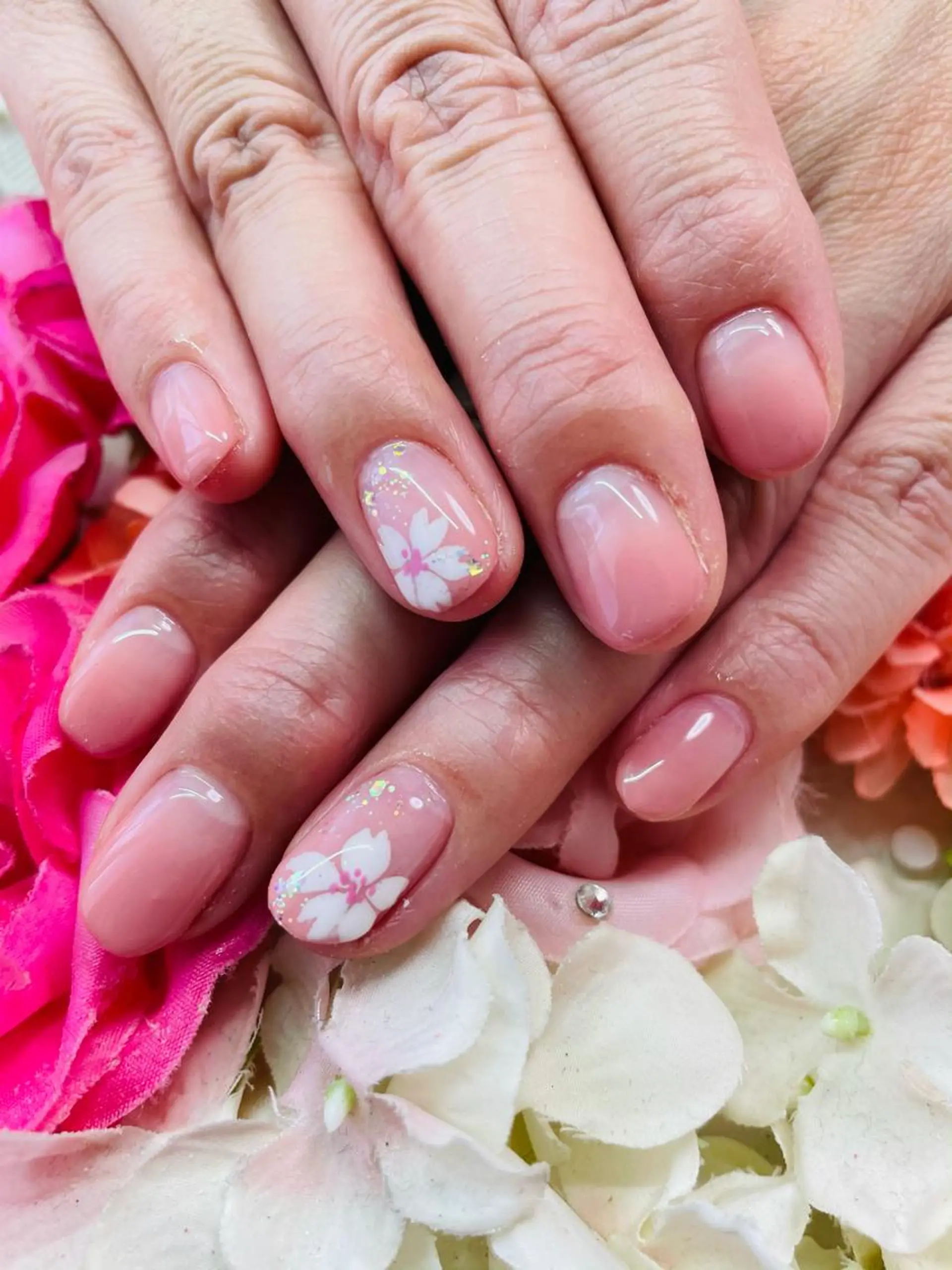 ネイル 桜ネイル 酵素風呂　RA.RA所属・酵素風呂 RA.RAのエステ・リラクイメージ