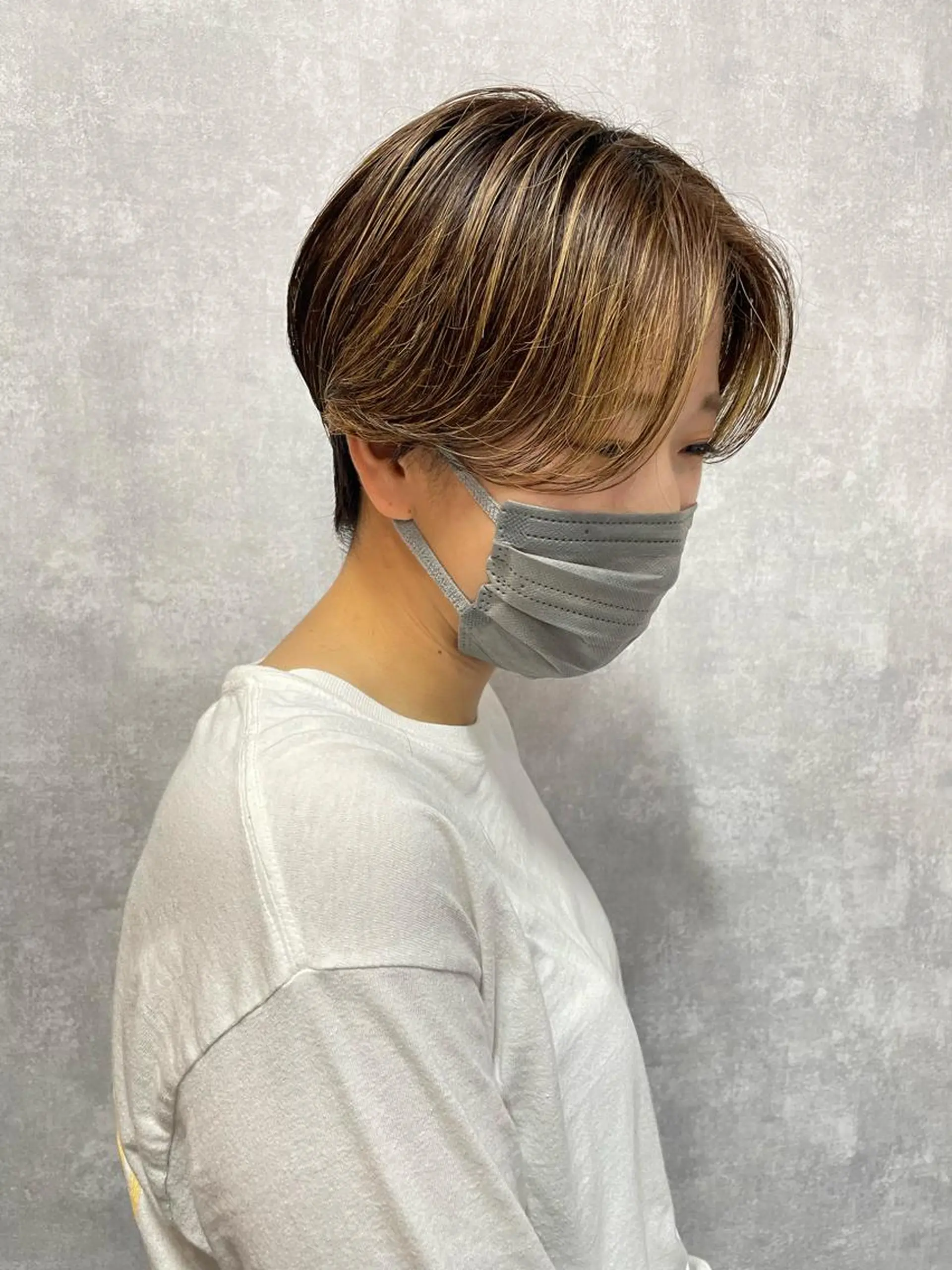 ショート 切りっぱなしボブ ショートボブ ハンサムショート 丸みショート アッシュ カット ヘアカラー トリートメント C’LD hair  produce /シールドヘア所属・モテ髪/ボブ/ショー ト/アダチフウトのヘアスタイル