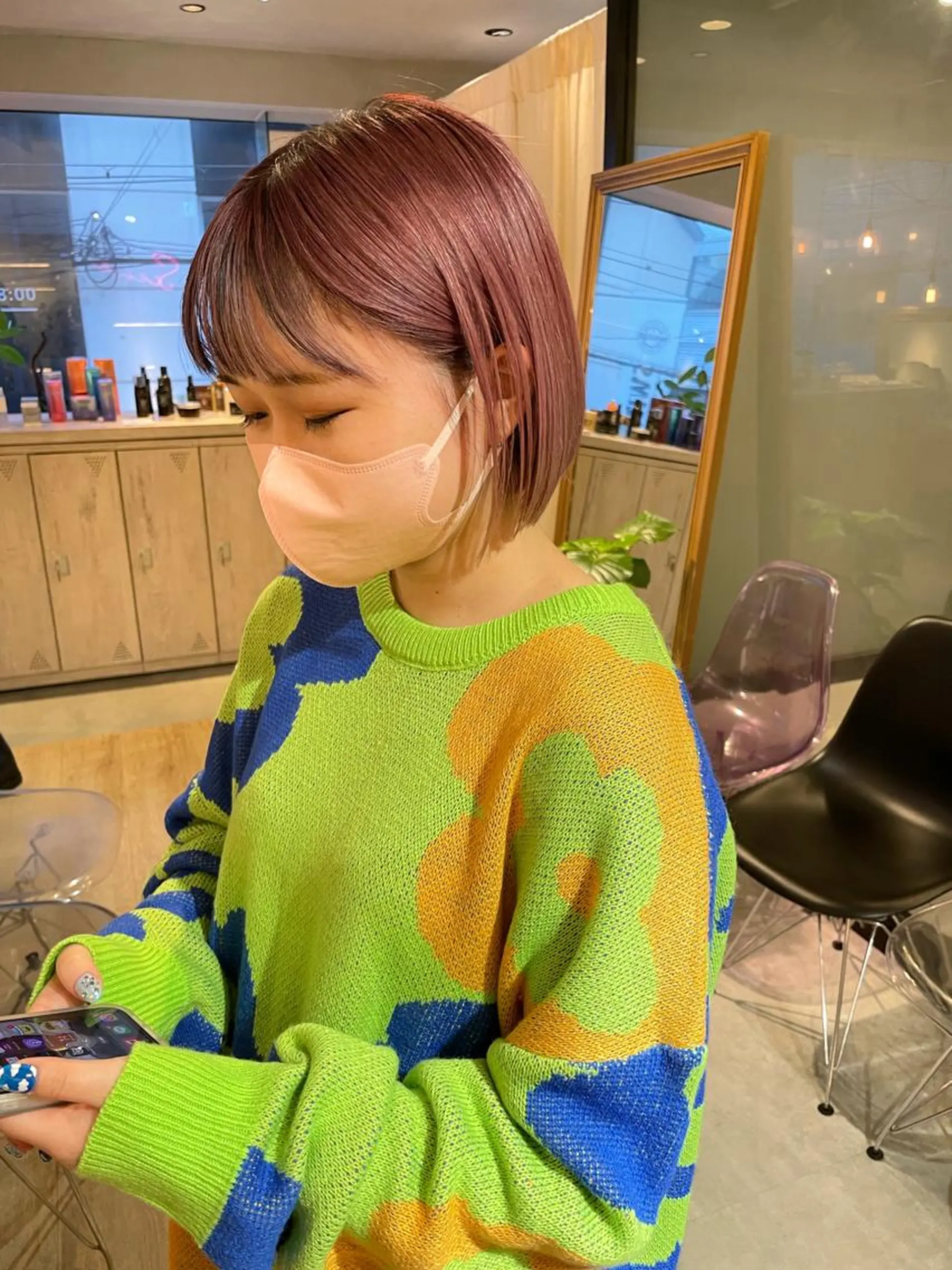ショート カラー カット パーマ ぱつっとボブ 古家 佑真のヘアスタイル