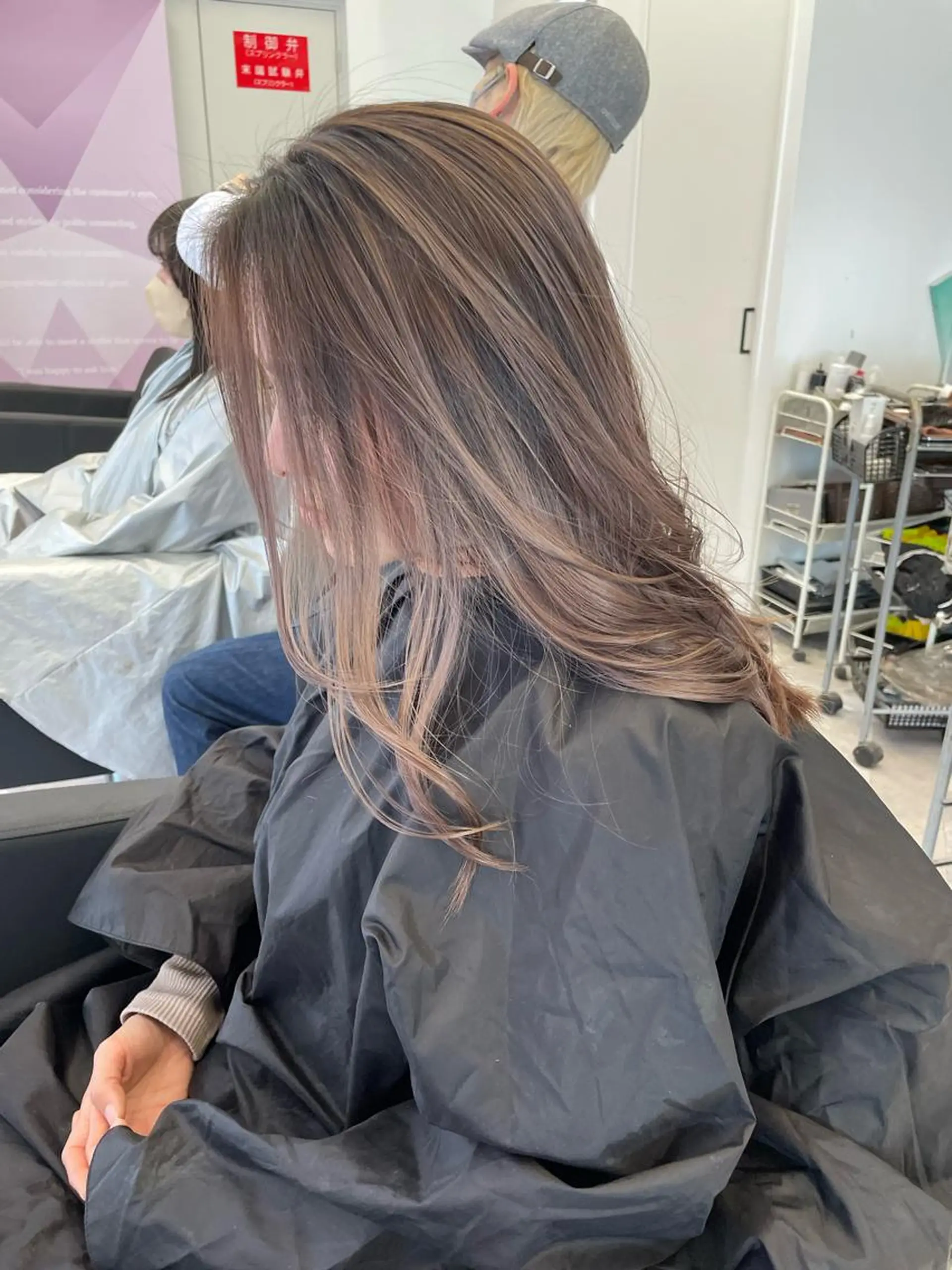 ミディアム カラー ヘアアレンジ カット ヘアカラー トリートメント 🎗秋山勇 /三宮指名No.1のヘアスタイル