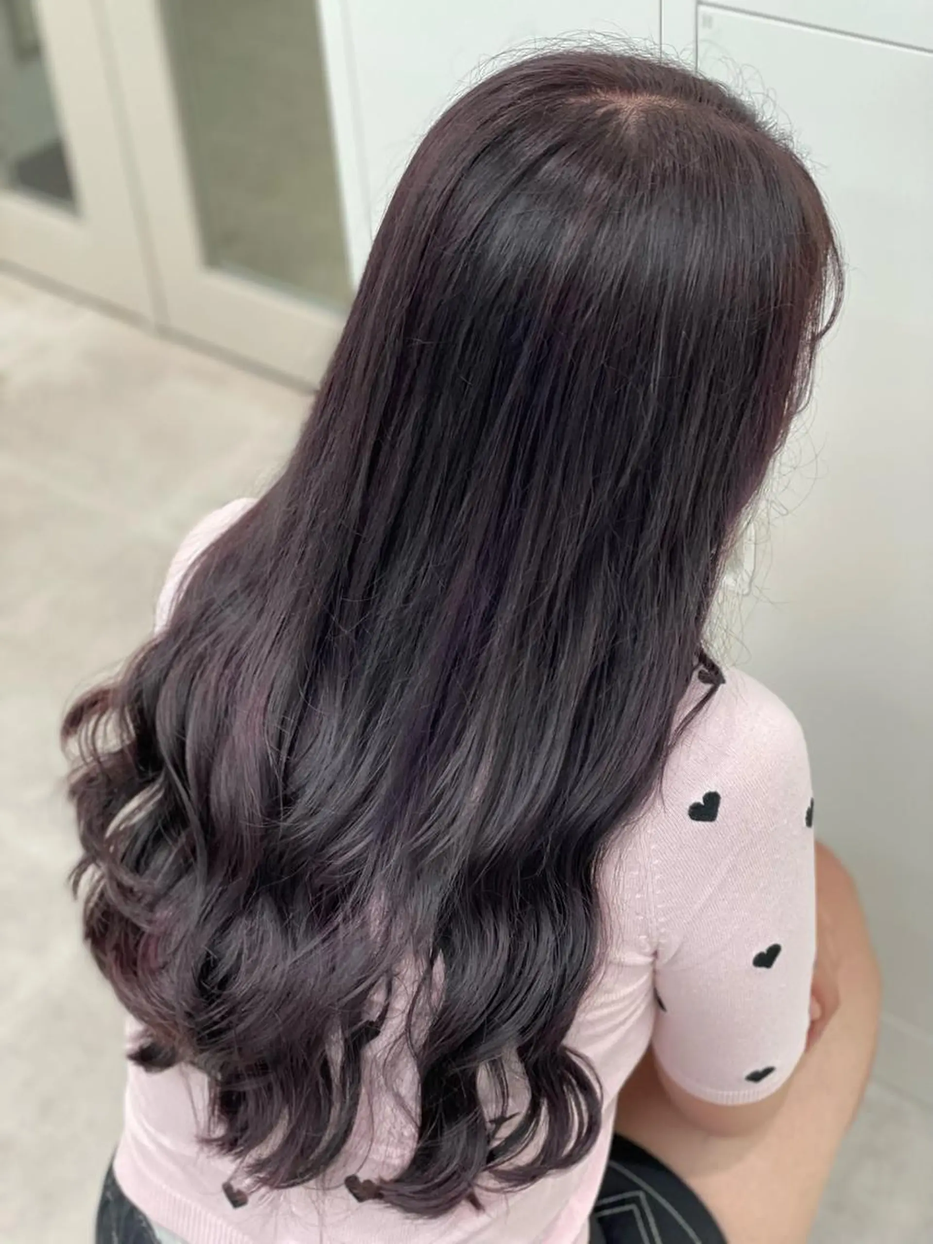 ロング カラー ショーヤ/ブリーチ /バレイヤージュのヘアスタイル