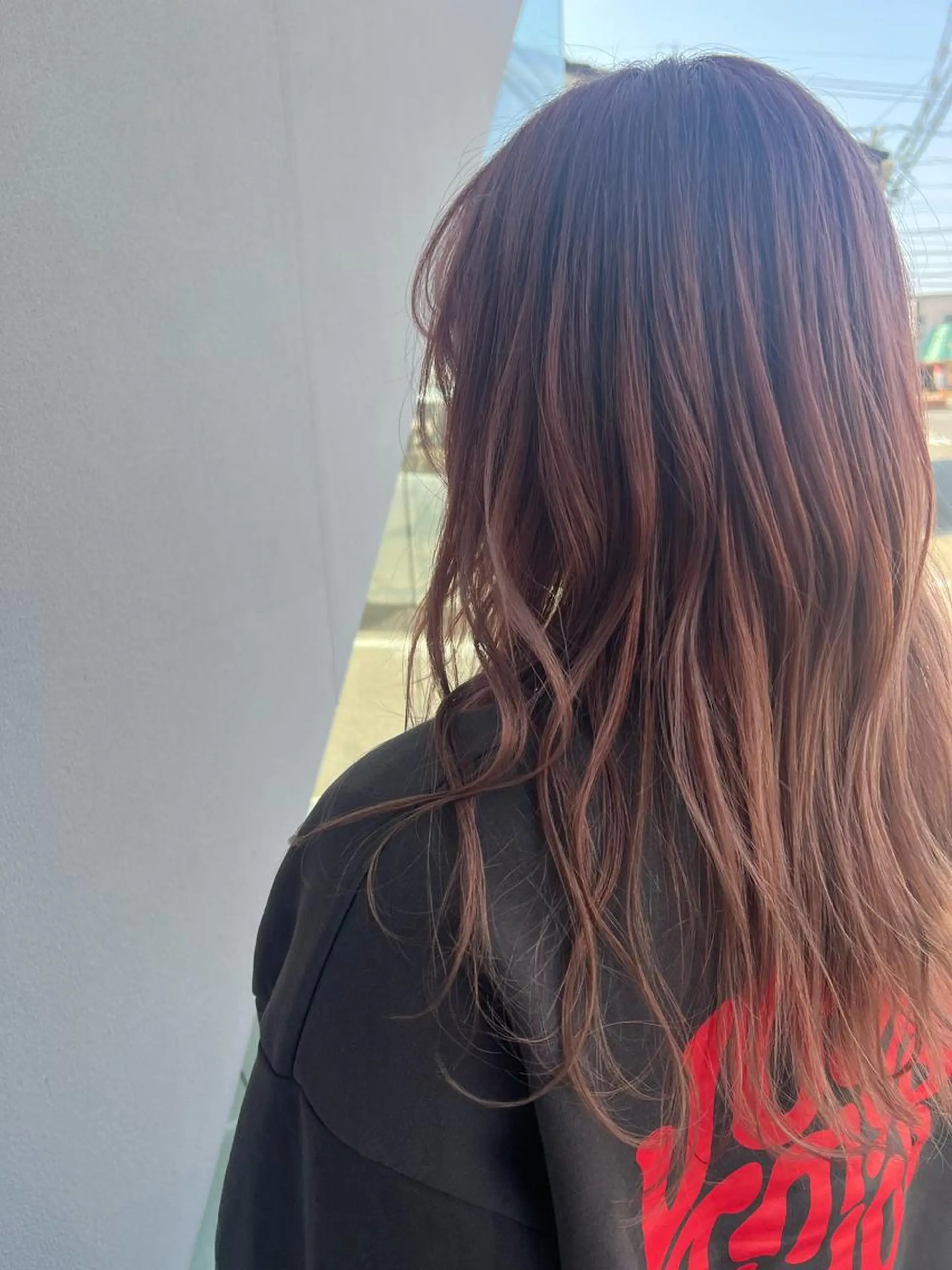 ロング カラー ヘアアレンジ ベージュカラー ブリーチ ピンクカラー ピンクベージュ カット ヘアカラー APREKO SAYAKAのヘアスタイル