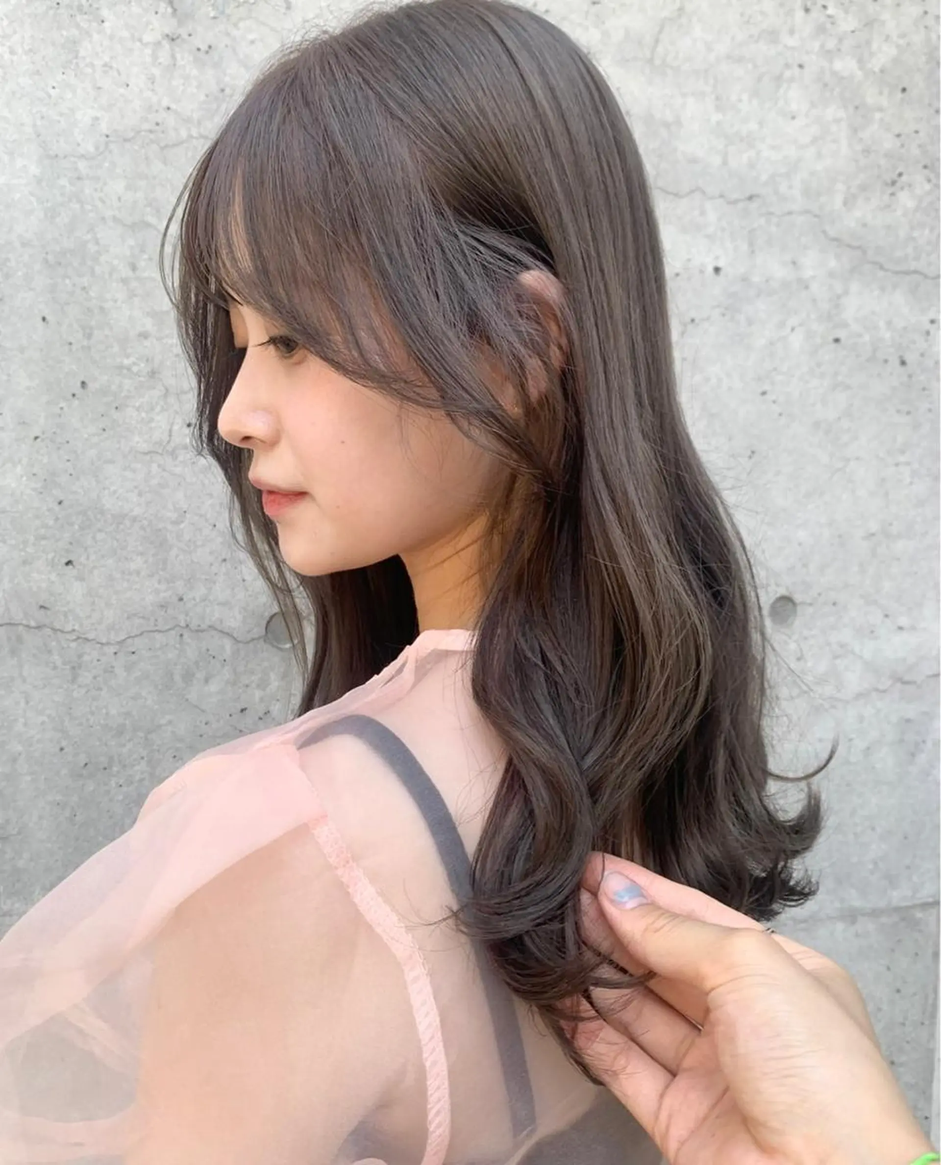 ミディアム 【限定価格✨ ✂️】岩田真宏のヘアスタイル