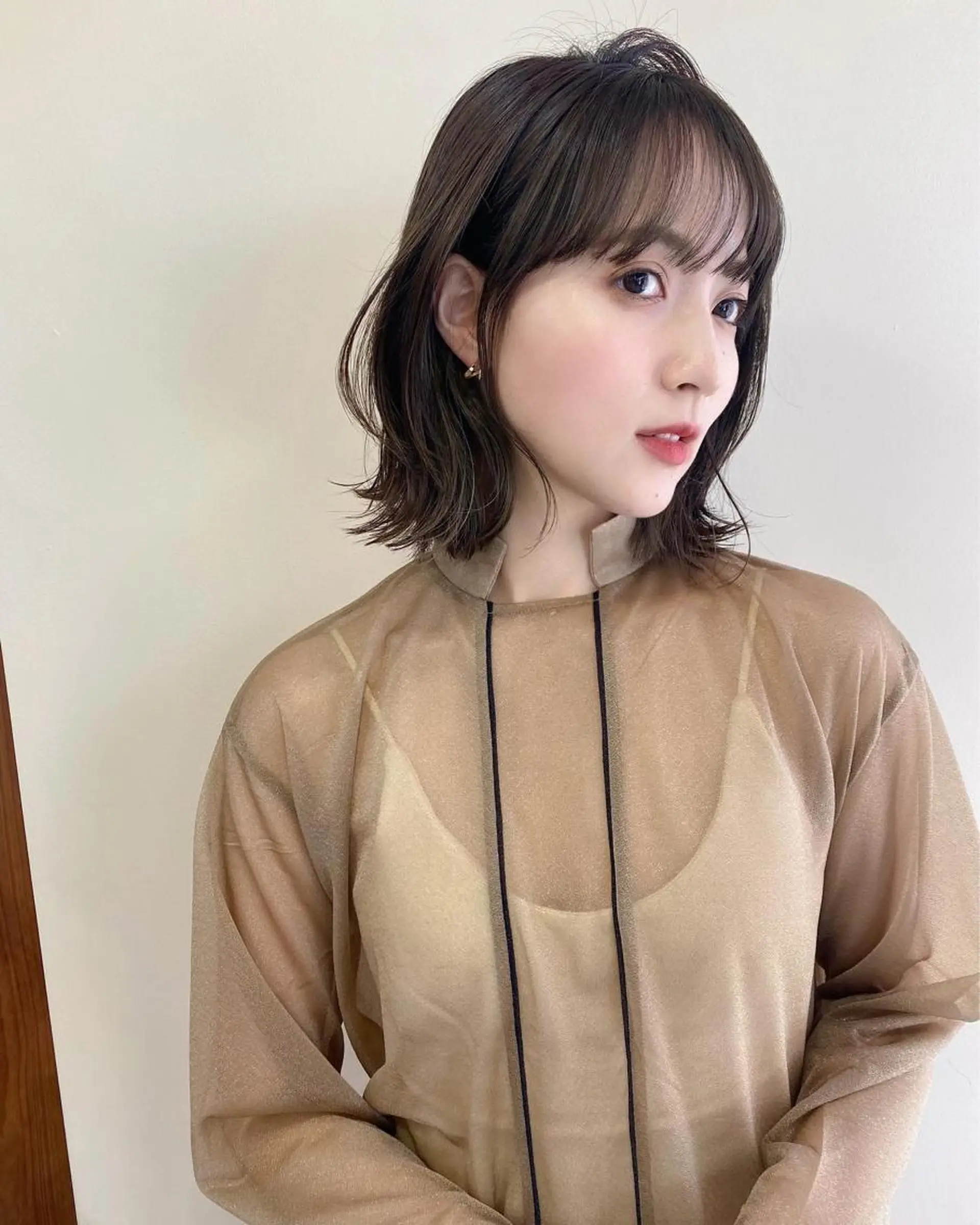 ミディアム 鎌倉 彩のヘアスタイル