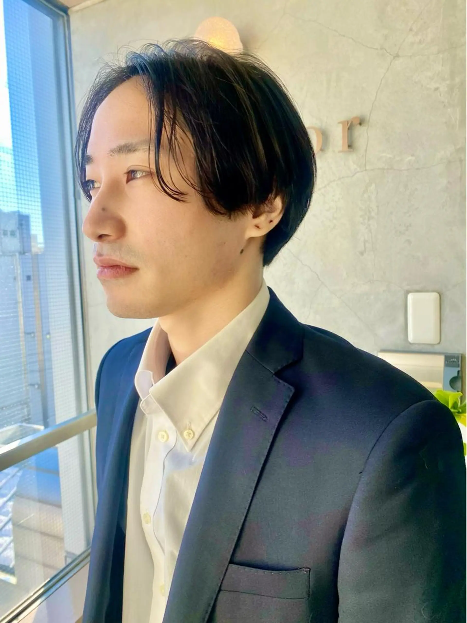 ショート メンズ センターパート マッシュ カット パーマ トリートメント Toiro 横浜所属・海外ヘア／レイヤー カットNatsuのヘアスタイル