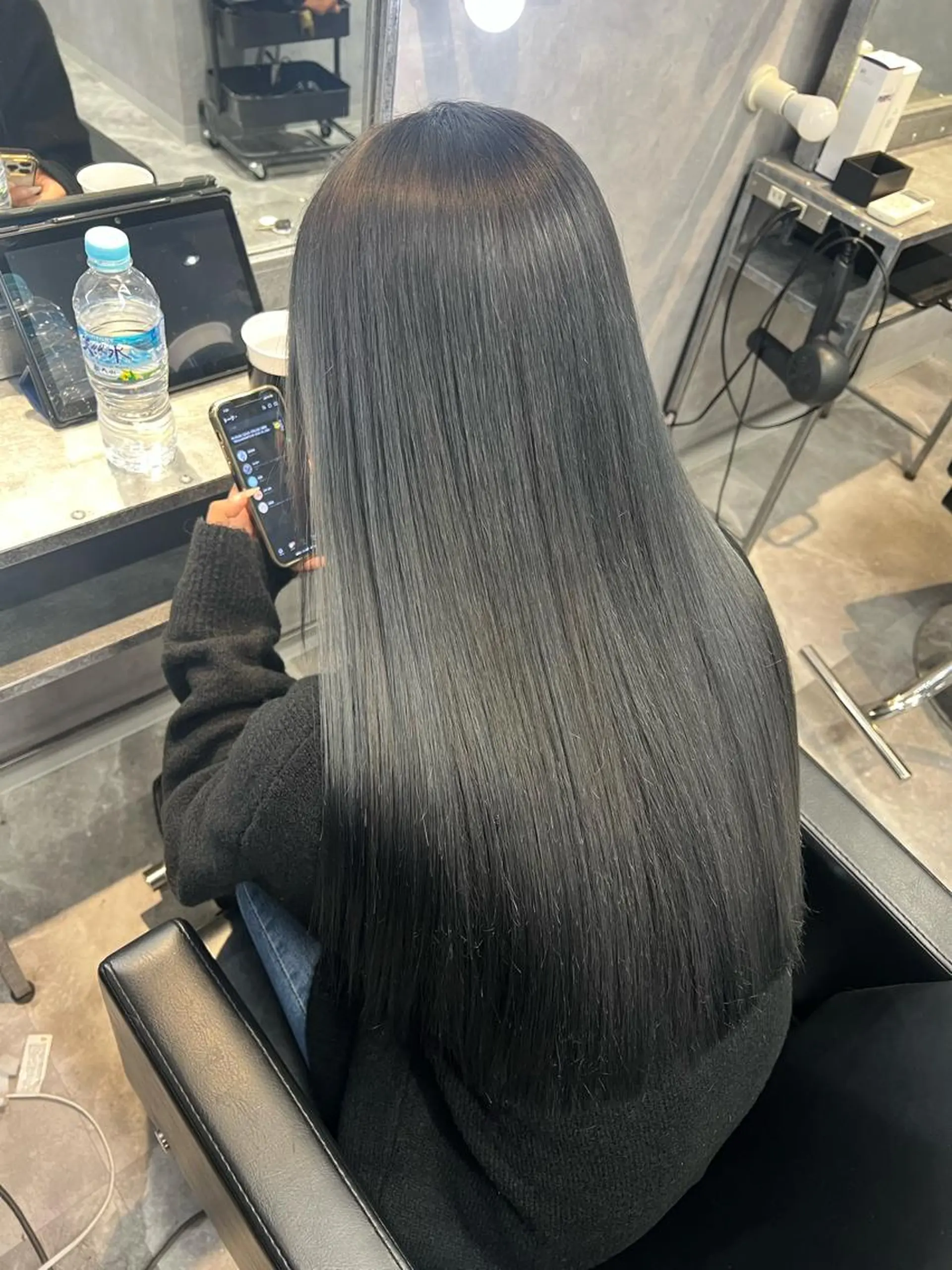 セミロング カラー mimiiy梅田 中崎町ハイトーンのヘアスタイル