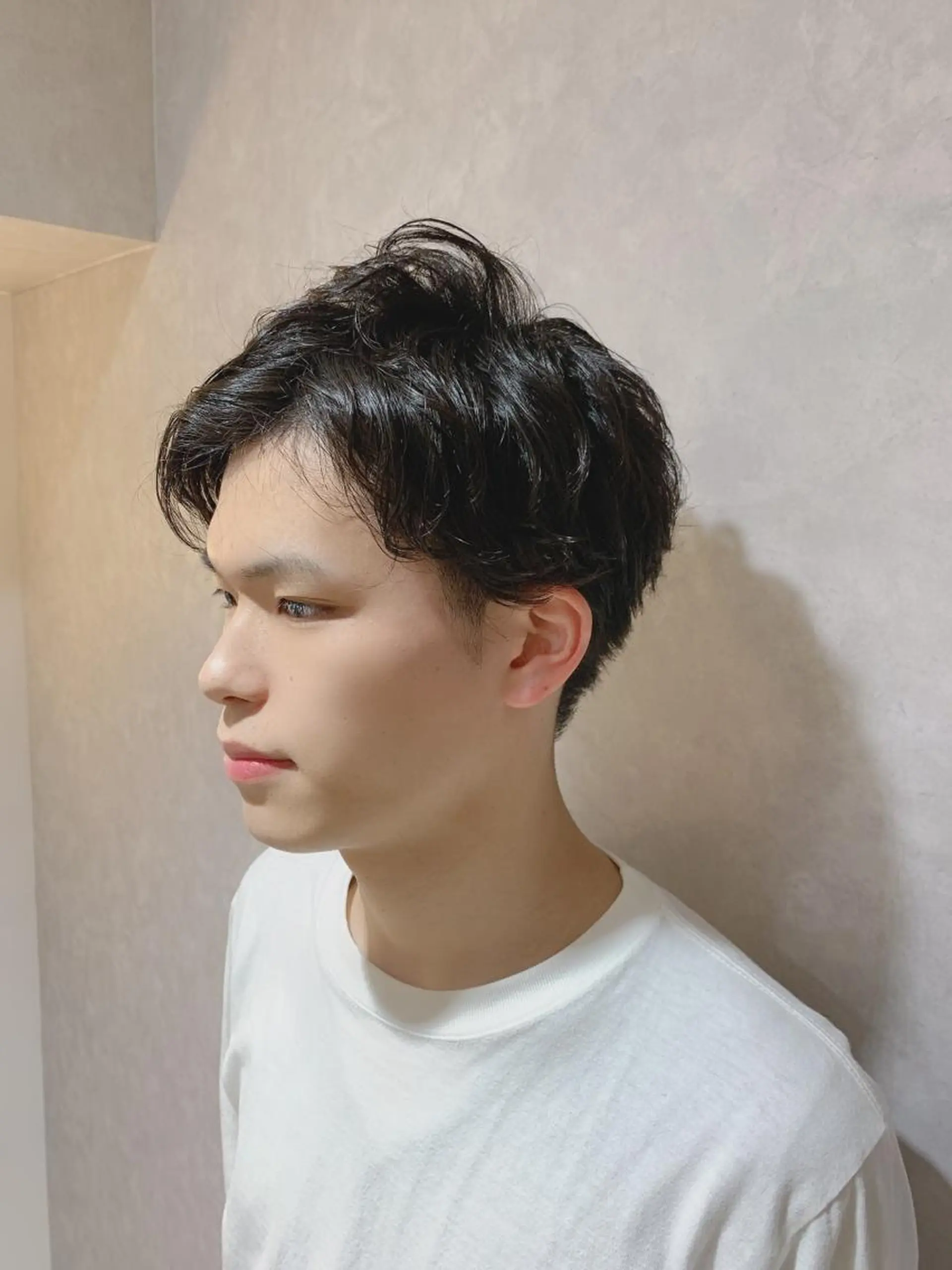 ショート パーマ メンズ 當間 大知のヘアスタイル