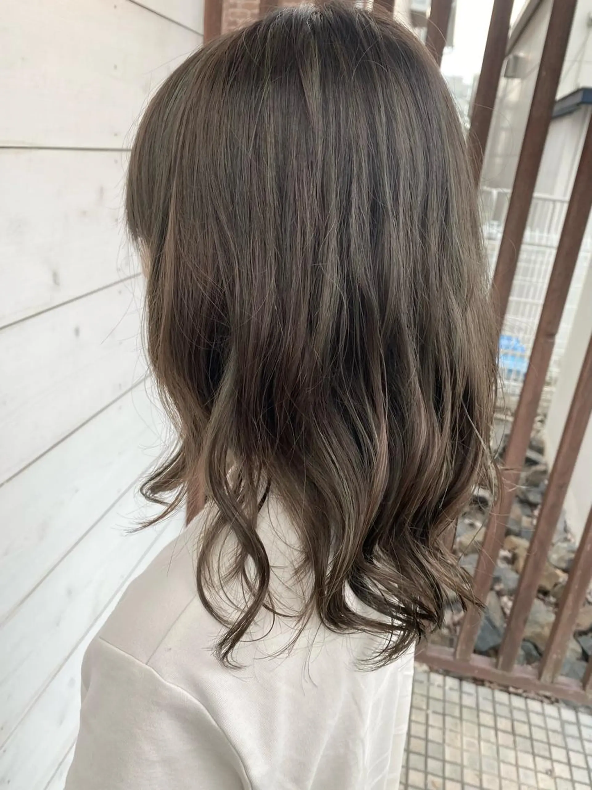 カラー SALOWIN栄所属・SALOWIN栄 高須大貴のヘアスタイル