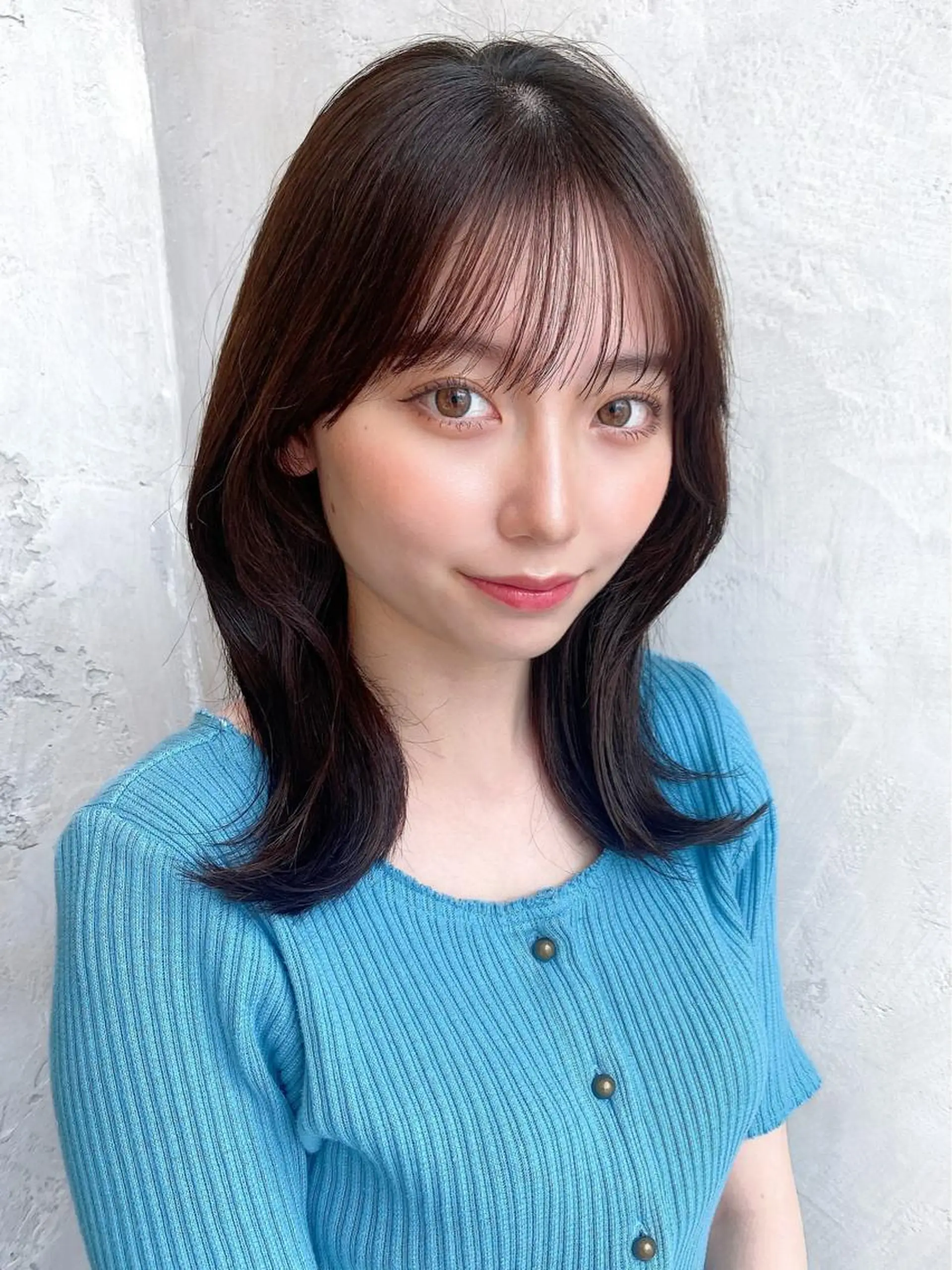 ミディアム カラー ベージュカラー ブラウンカラー ブラウンベージュ くびれヘア 顔周りカット カット ヘアカラー トリートメント 顔周り/くびれヘア 韓国ヘア💕風間るなのヘアスタイル