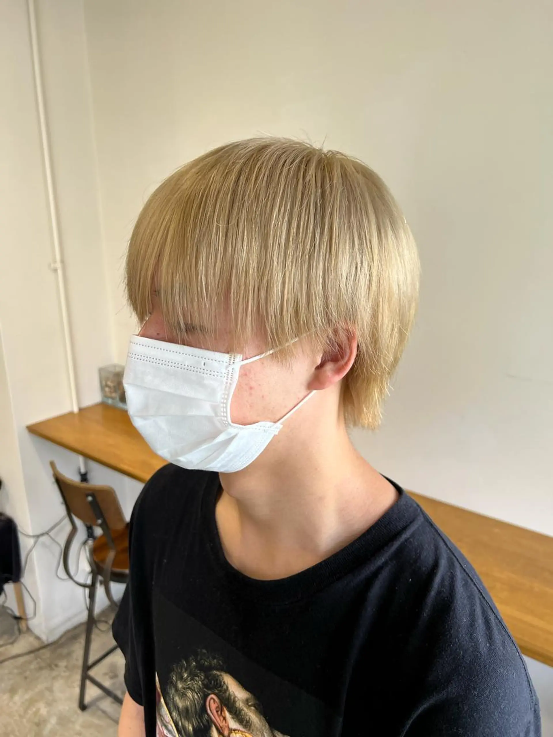 ショート カラー ヘアアレンジ メンズ ベージュカラー ホワイトベージュ ヘアカラー トリートメント ヘアセット 金子 廉のヘアスタイル