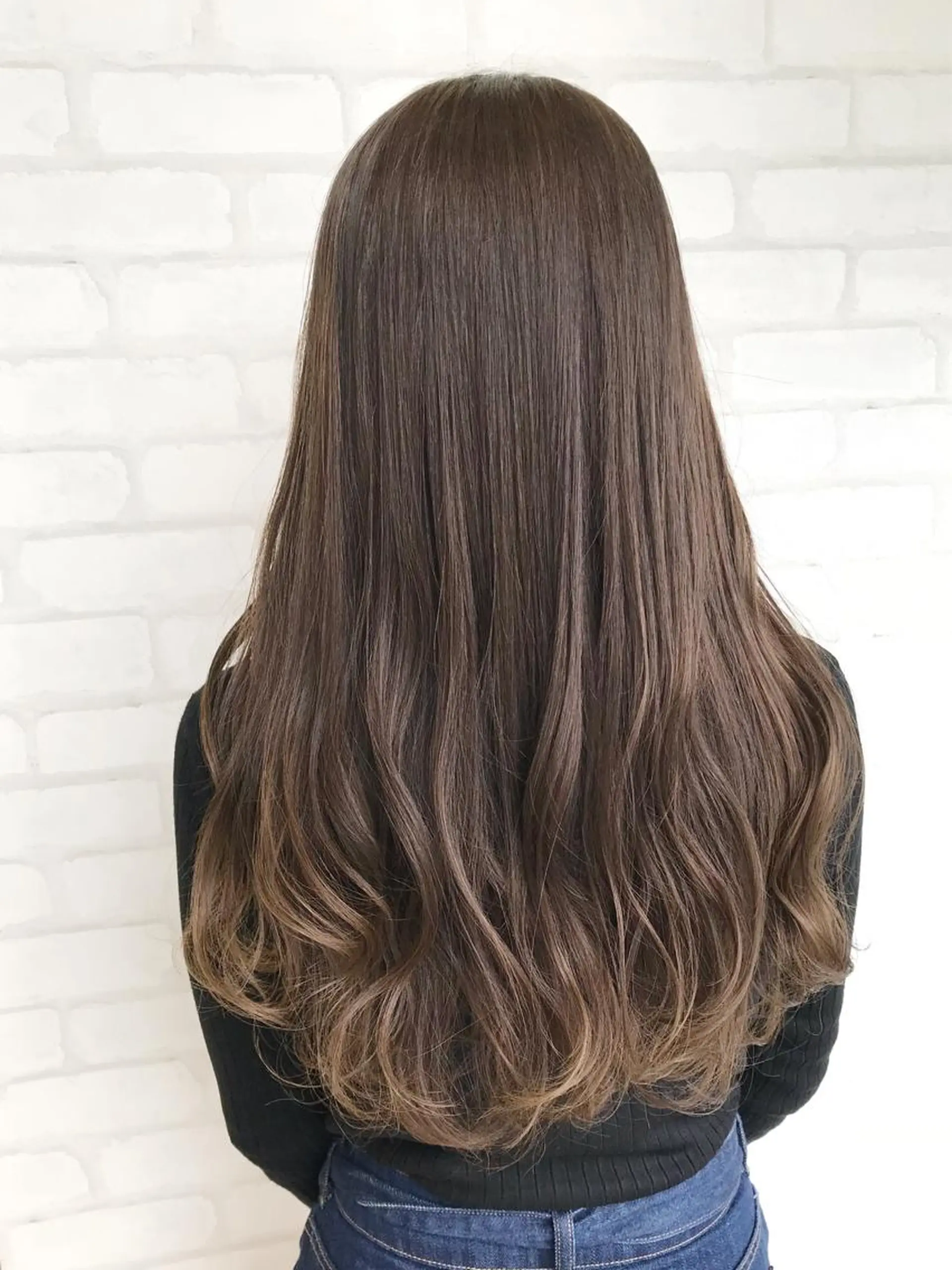 ロング カラー ベージュカラー 透明感カラー ヘアカラー 高木 麻知子のヘアスタイル