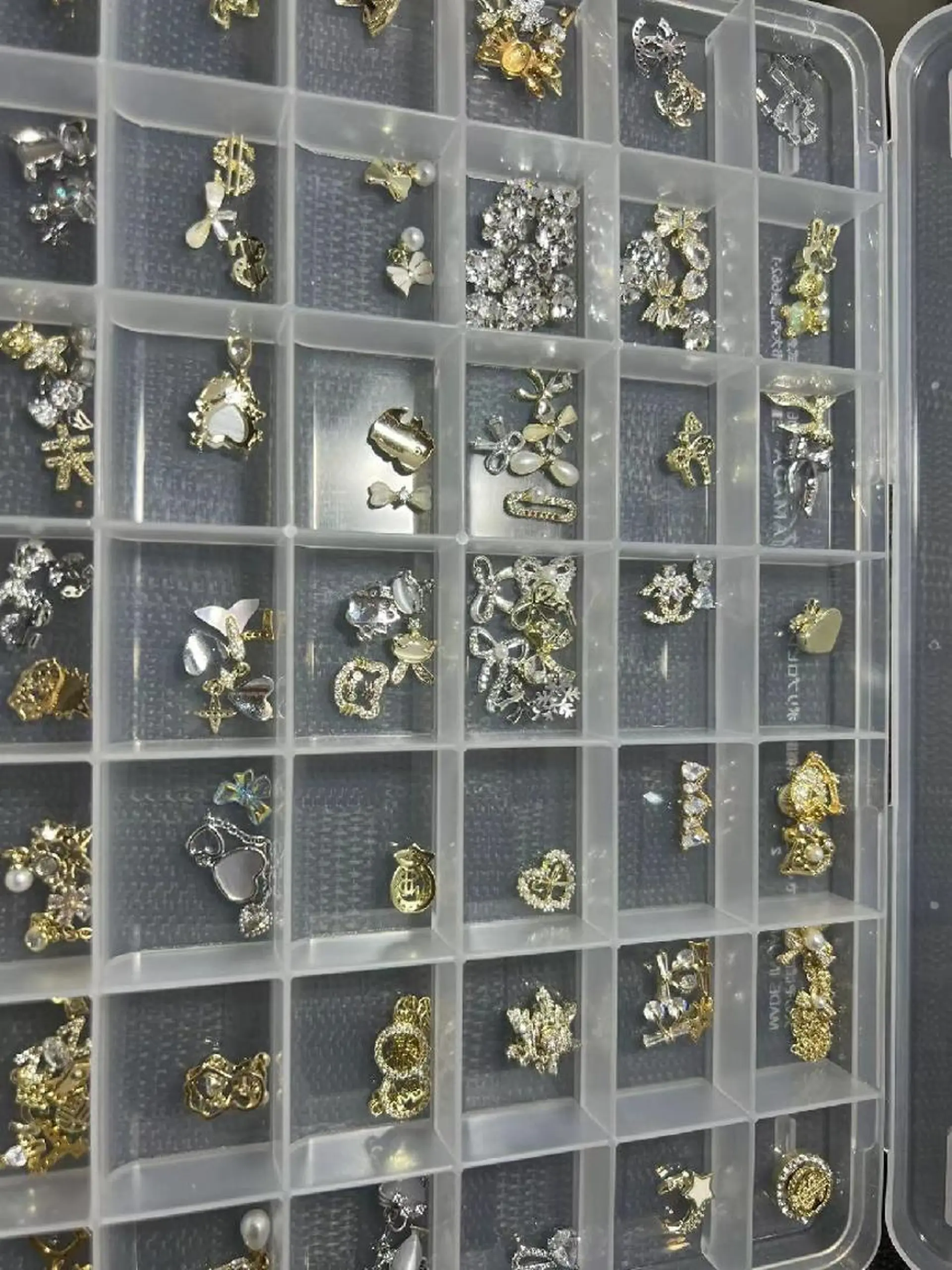 ネイル Theone栄店 松田のネイルデザイン