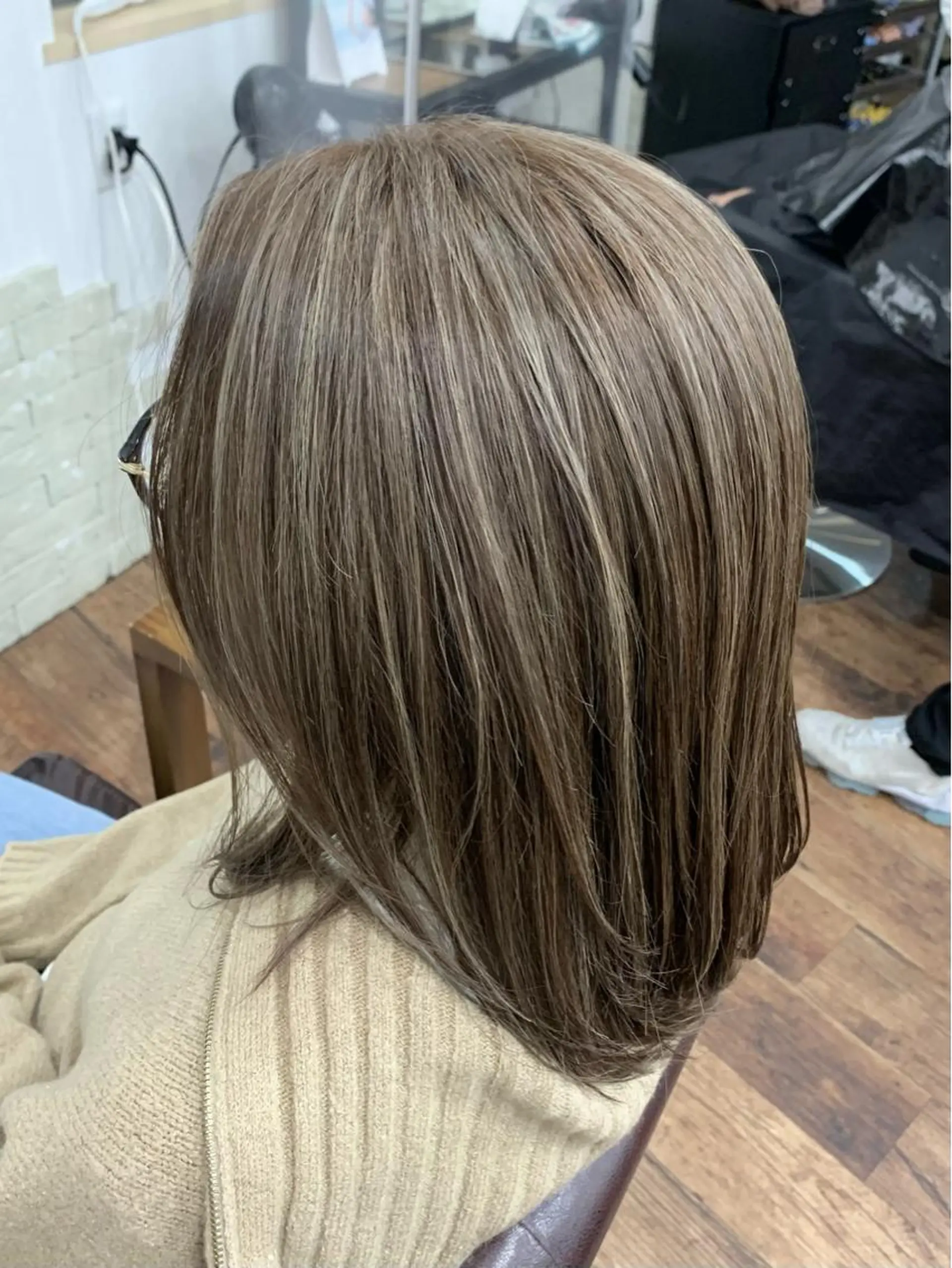 ミディアム カラー クセを最大限に活かす メンズパーマ奈良大祐のヘアスタイル