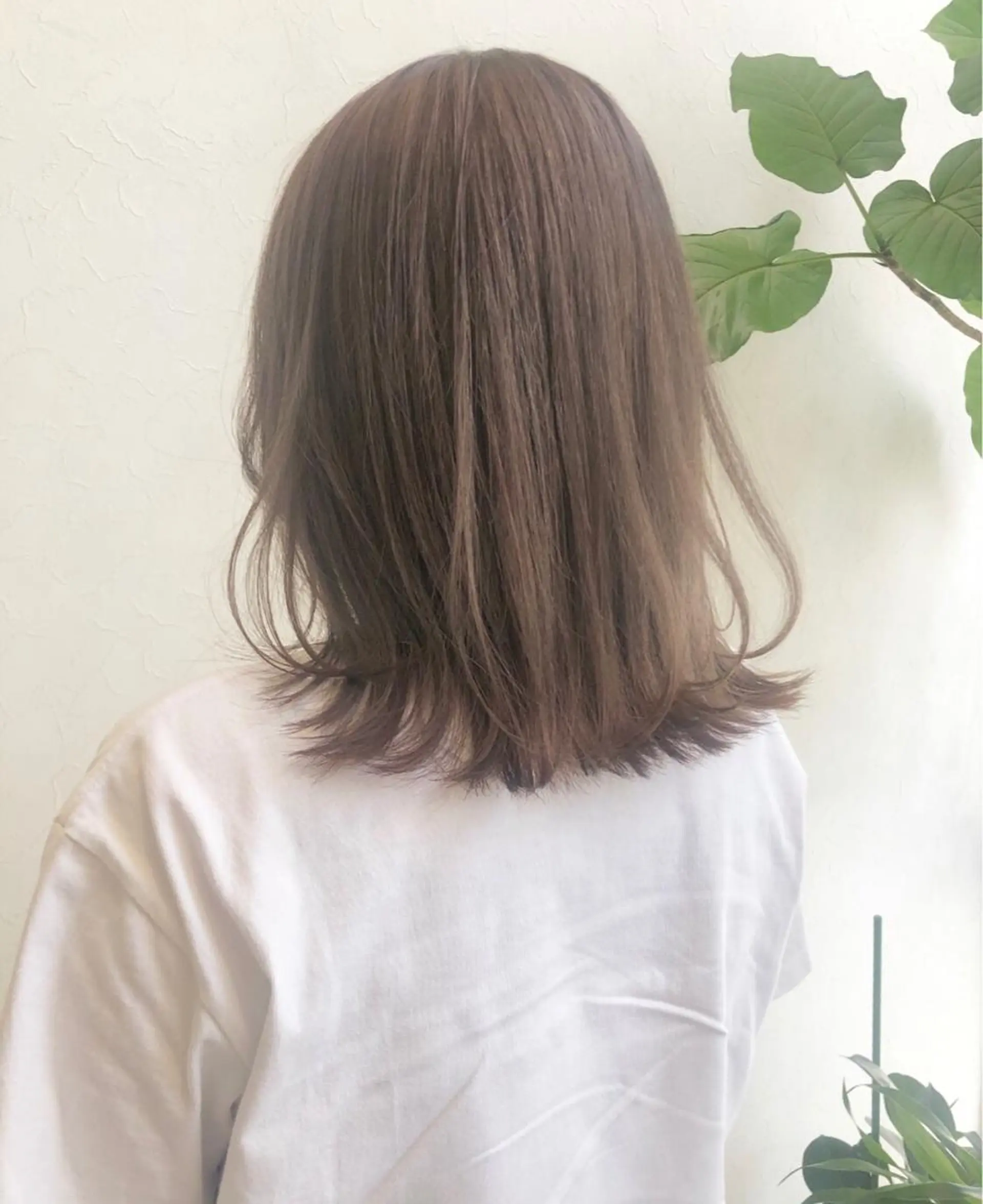 ミディアム カラー nakahara madokaのヘアスタイル