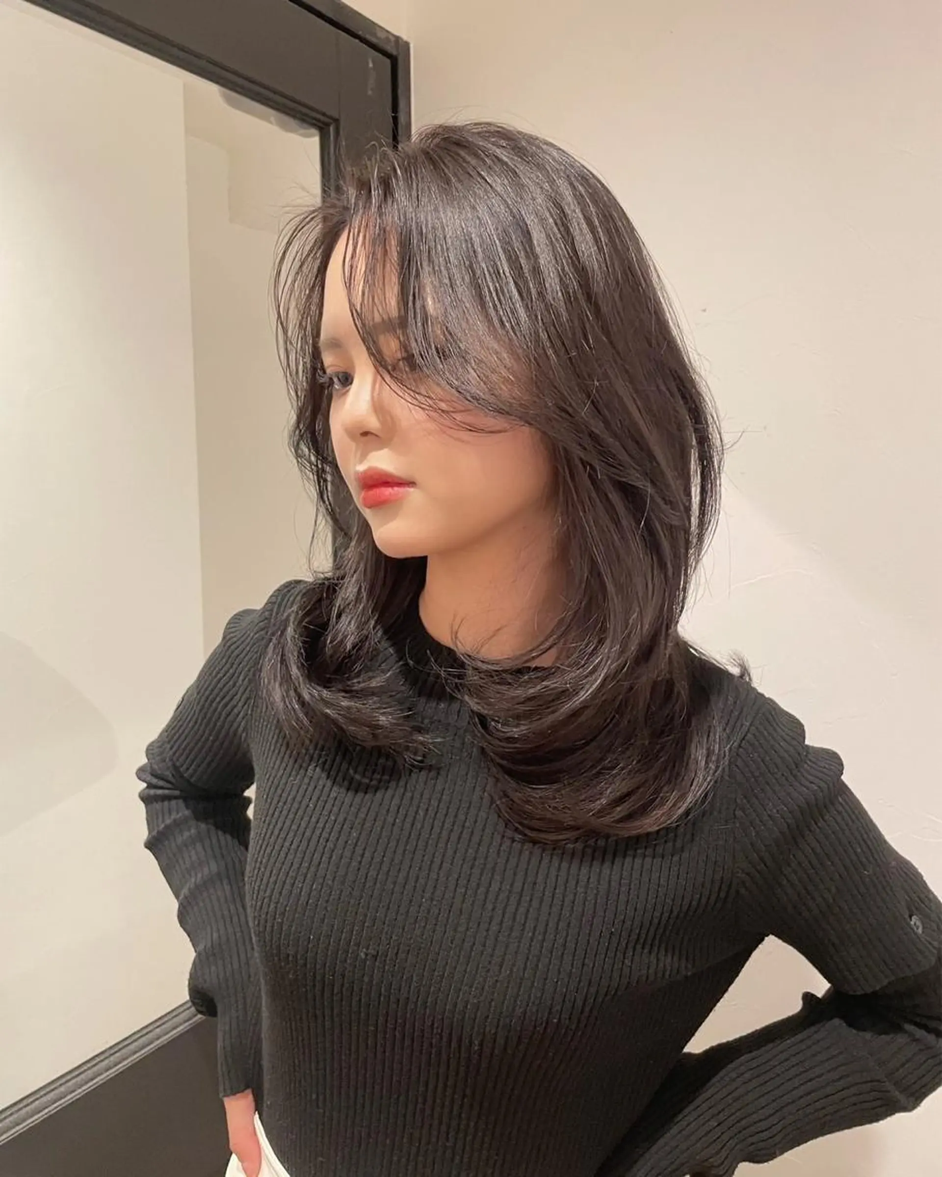 ロング 韓国風ヘア レイヤーカット 韓国ヘア透明感カラー / マイカ🍒のヘアスタイル