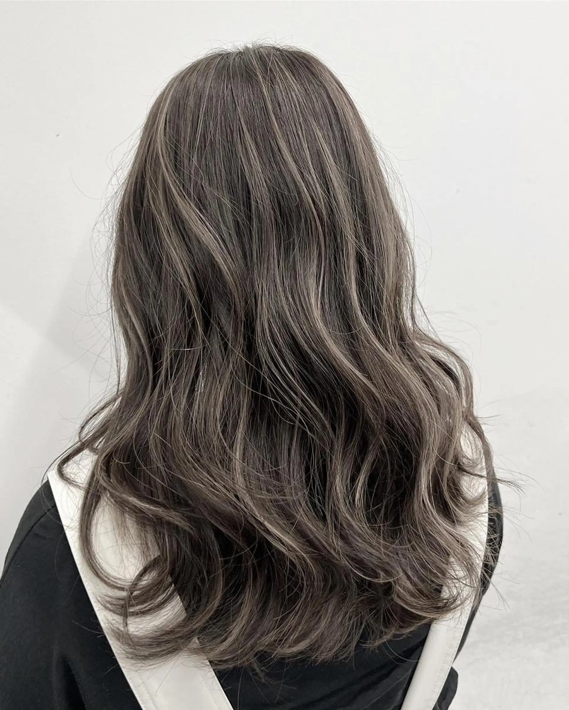 ロング ヘアカラー トリートメント 【公式】amble luxe池袋東口🩷のヘアスタイル