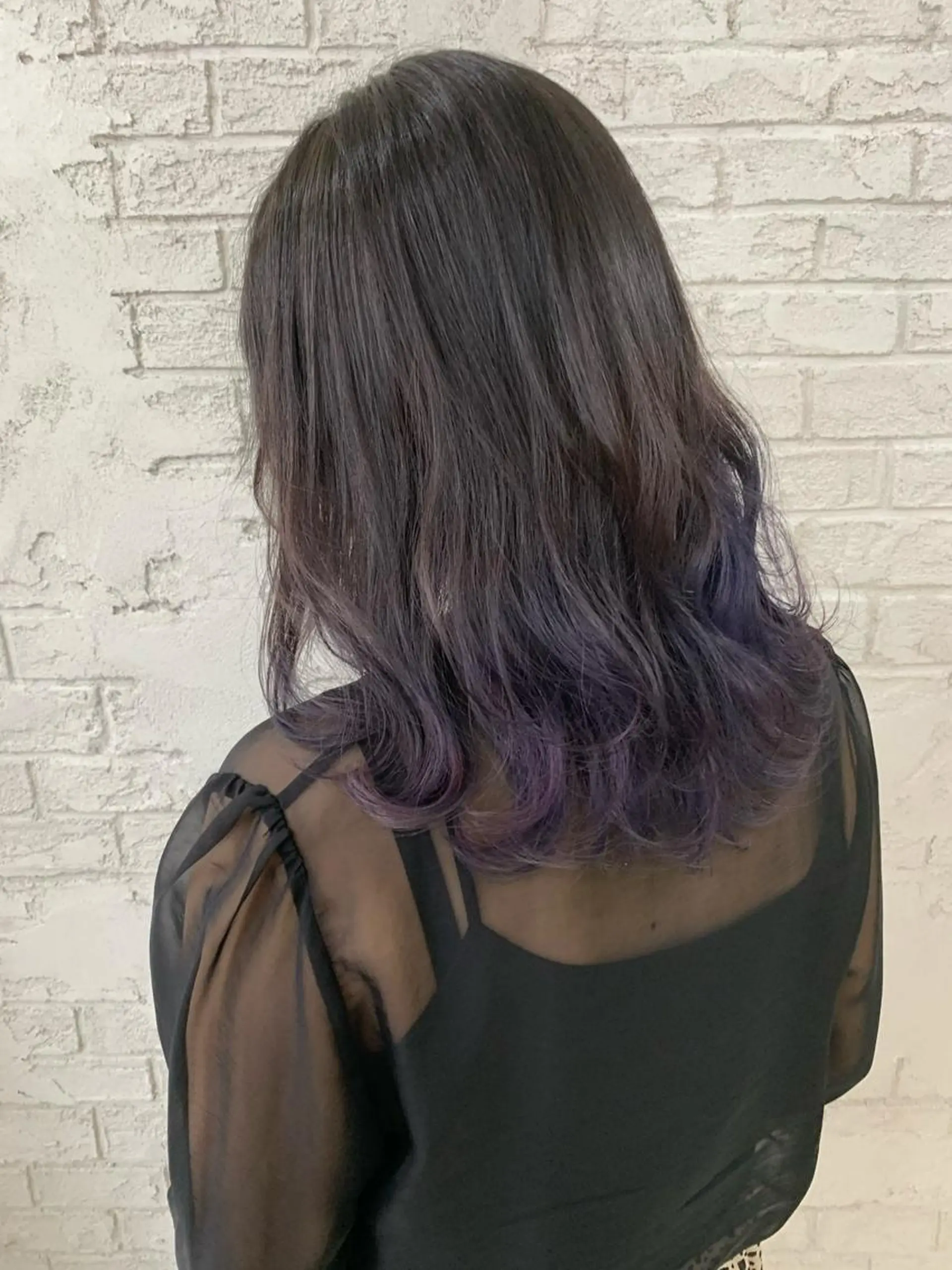 セミロング パープルカラー 🇺🇸ハイライト特 化美容師🇺🇸漆沢のヘアスタイル