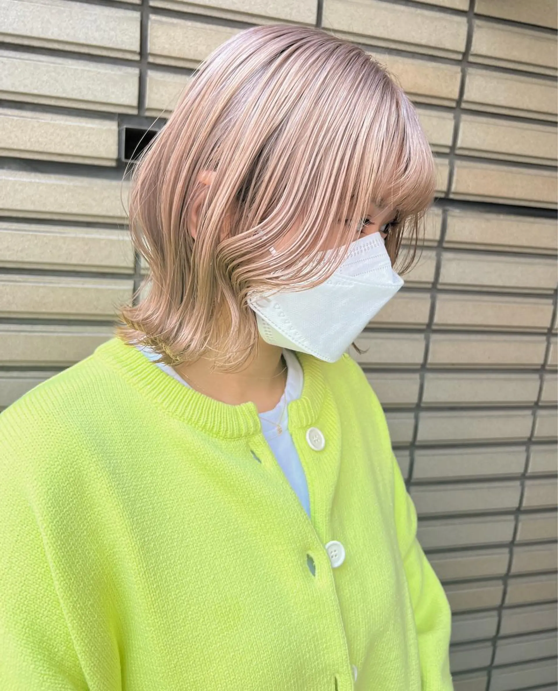 ミディアム カット ヘアカラー トリートメント ブリーチ/ウルフ ハッシュカット/石山のヘアスタイル