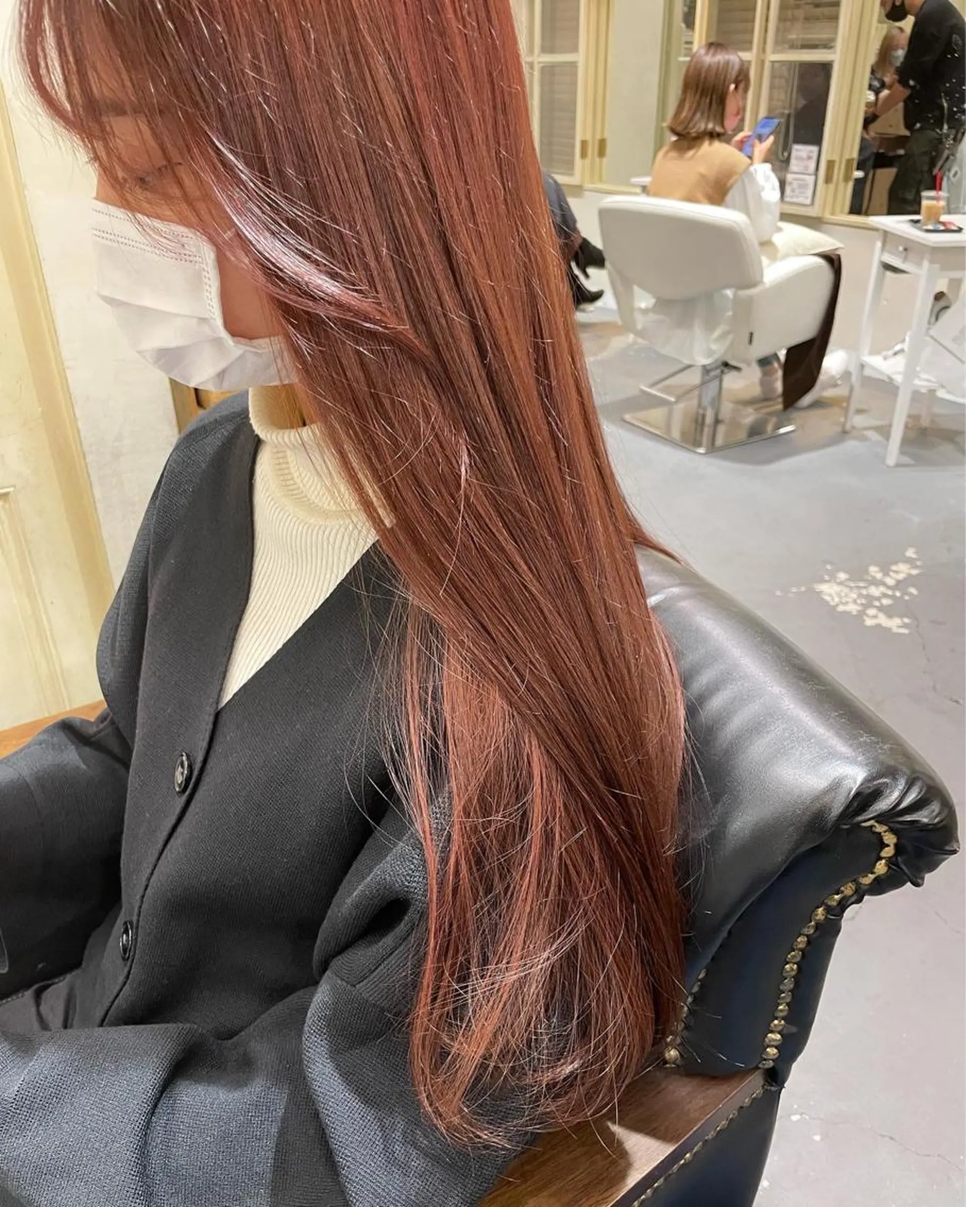 ロング カラー ヘアカラー ぱつっとボブ 古家 佑真のヘアスタイル