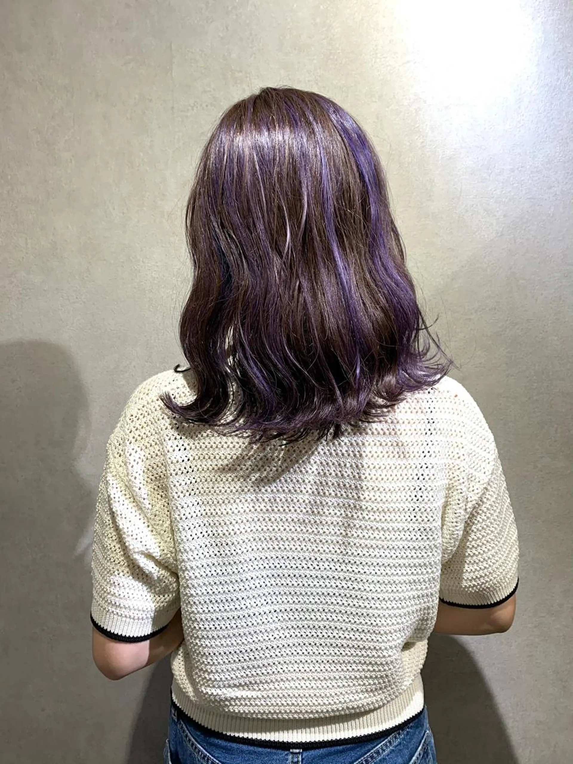 ミディアム カラー ハイライトカラー パープルカラー ハイライト 【全席個室サロン】髪 質改善/IBUKIのヘアスタイル
