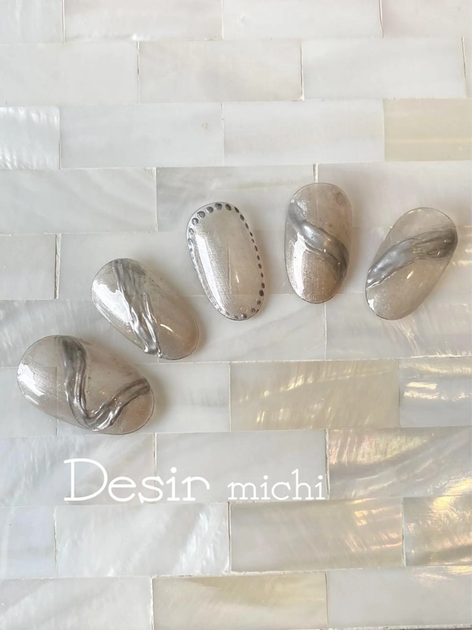 ネイル 伊藤 美智子のネイルデザイン