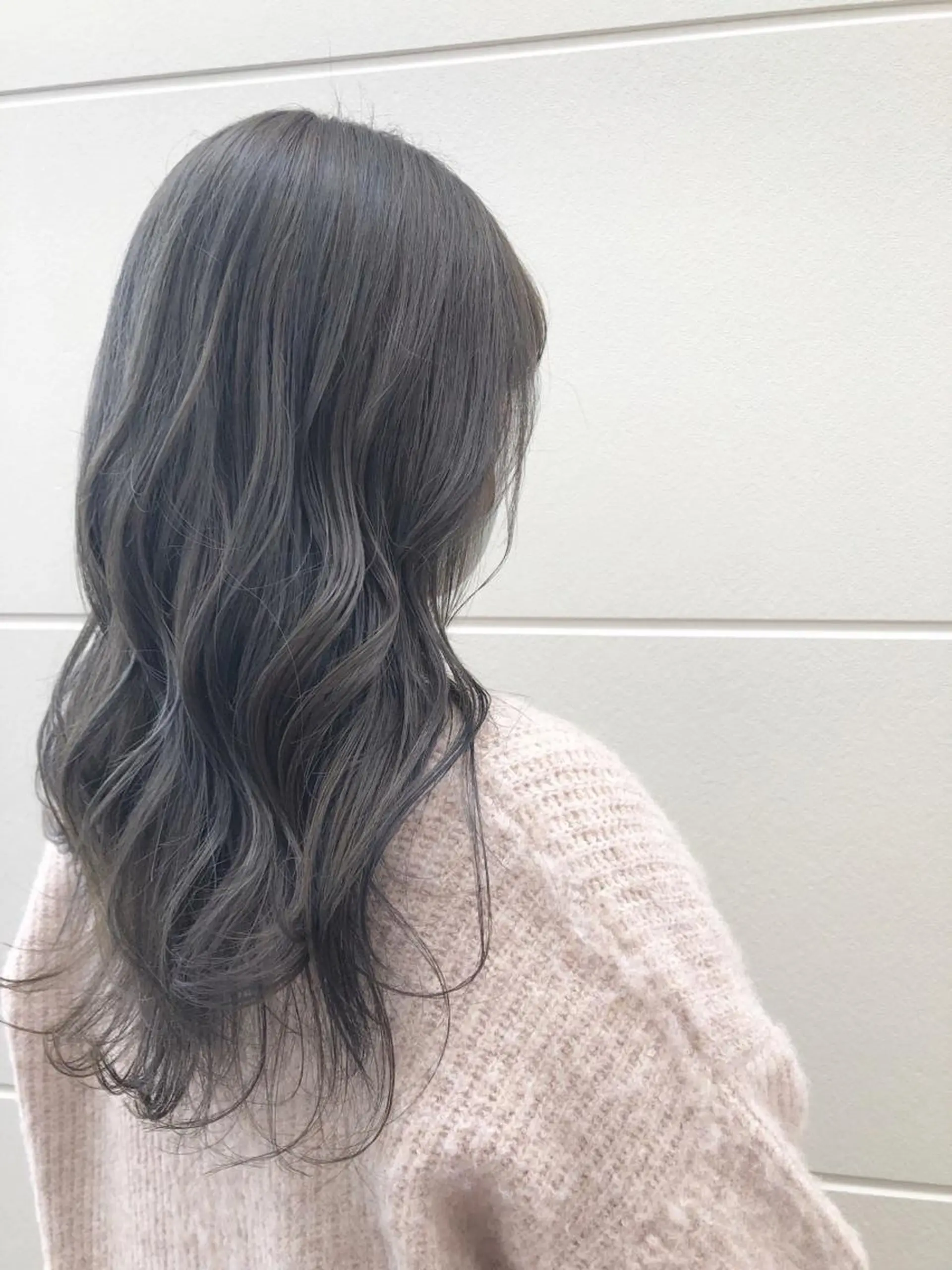 ロング PACE所属・ayumi ／透明感カラーのヘアスタイル