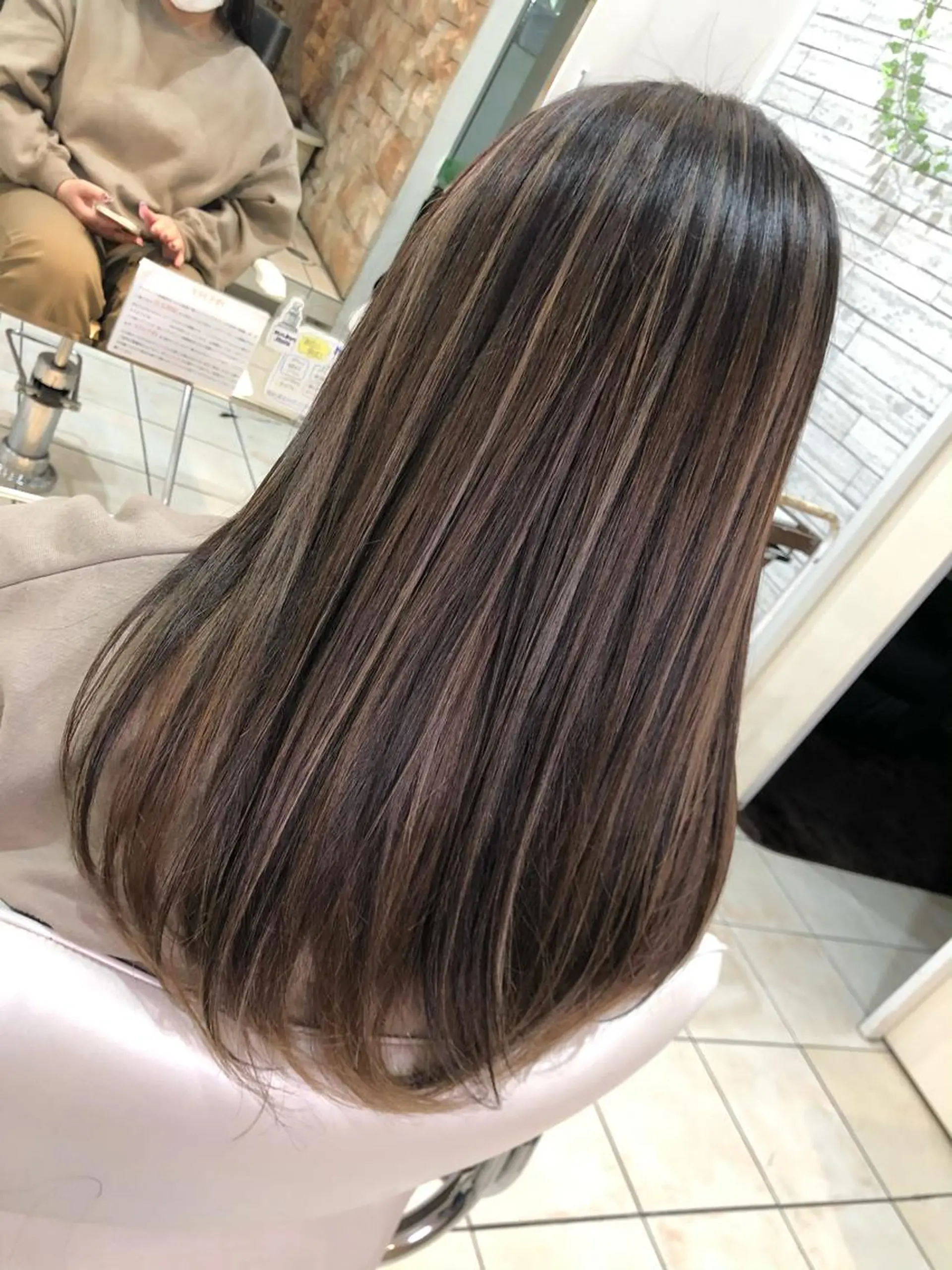 ロング ヘアカラー 艶髪職人 山本隼正のヘアスタイル