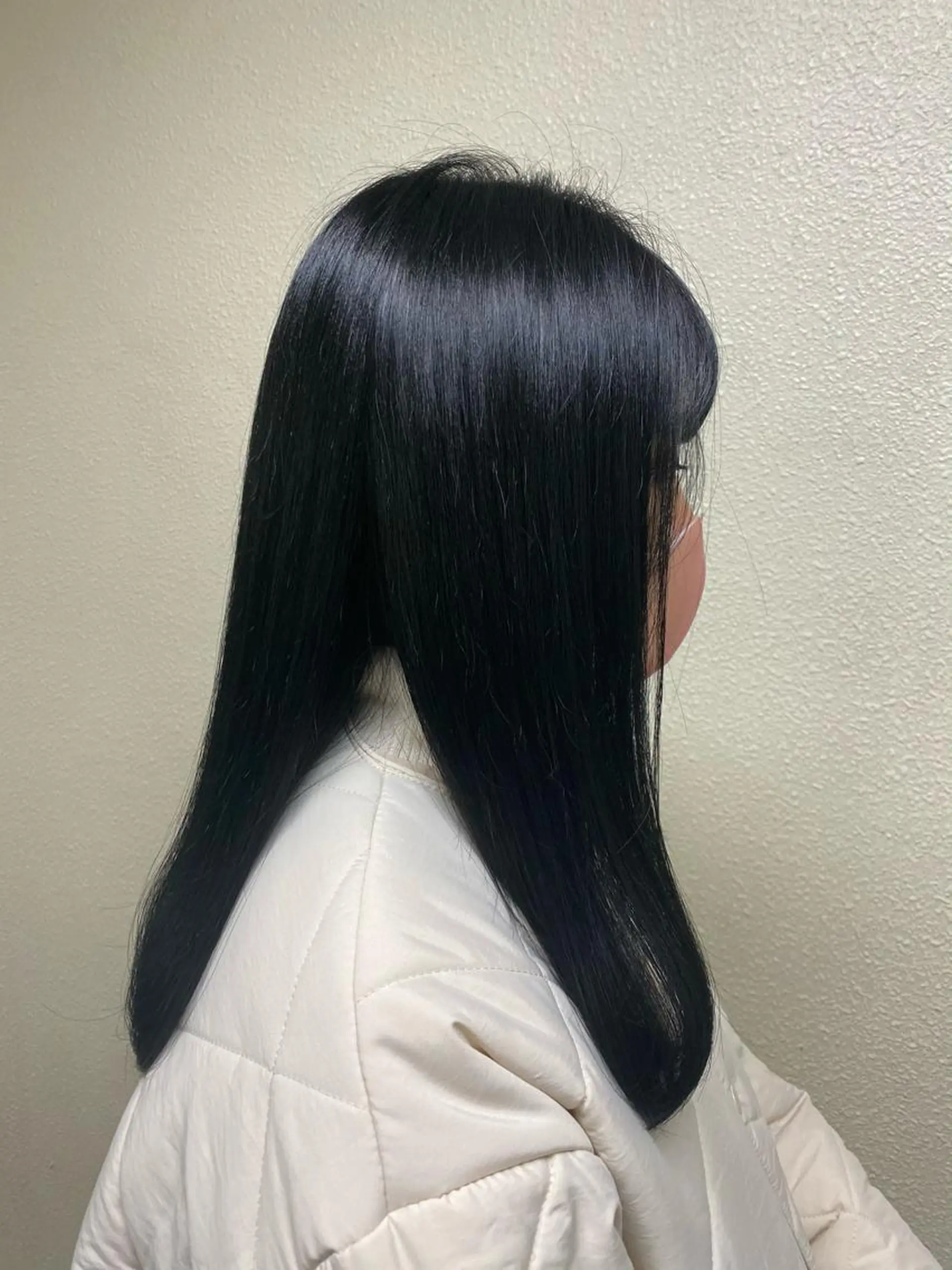 セミロング カラー くせ毛 カット トリートメント ikeda shioriのヘアスタイル