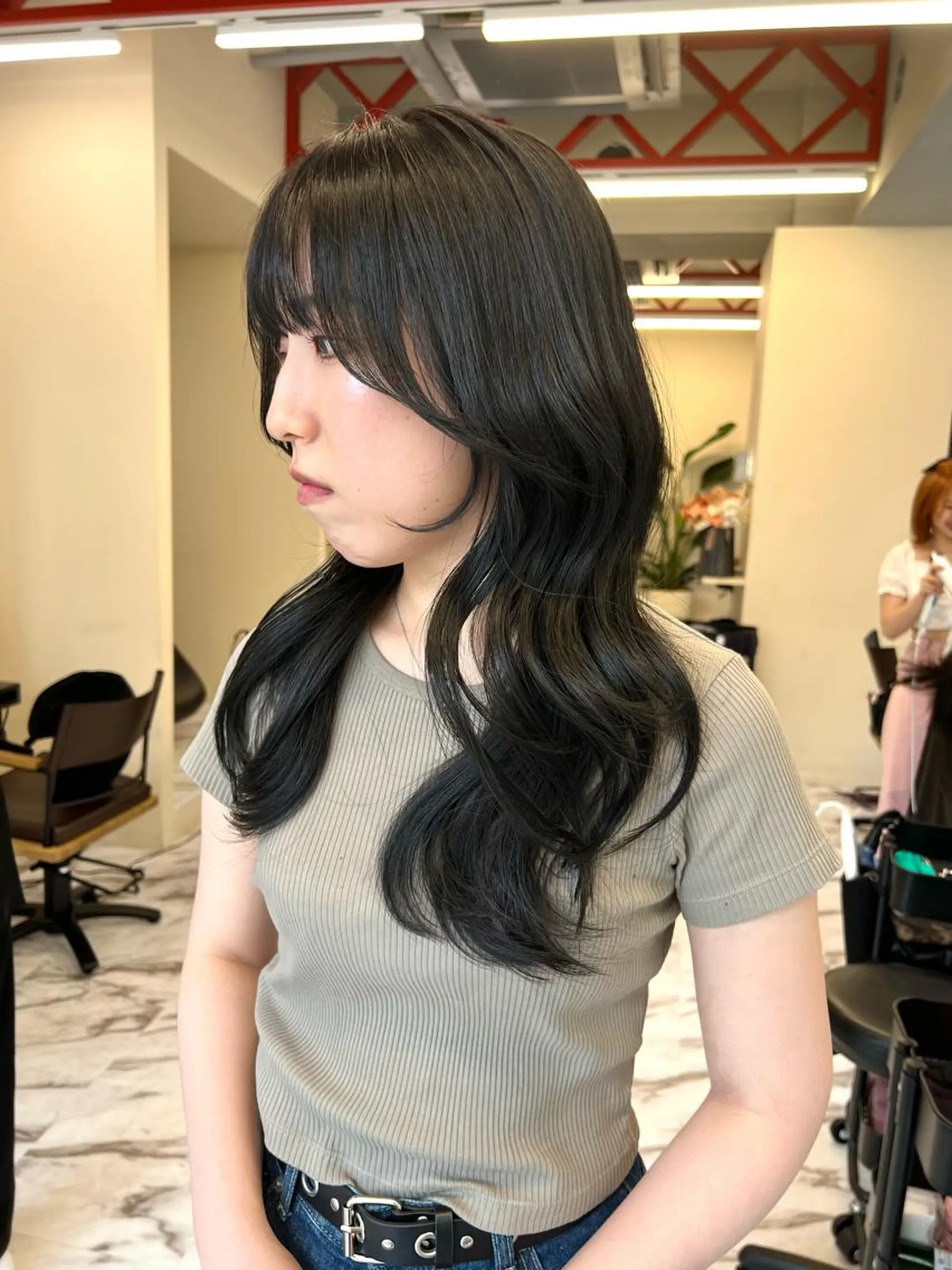 ロング カラー ヘアアレンジ カット ヘアカラー トリートメント ヘアセット レイヤー/透明感 🍃鈴木裕介のヘアスタイル