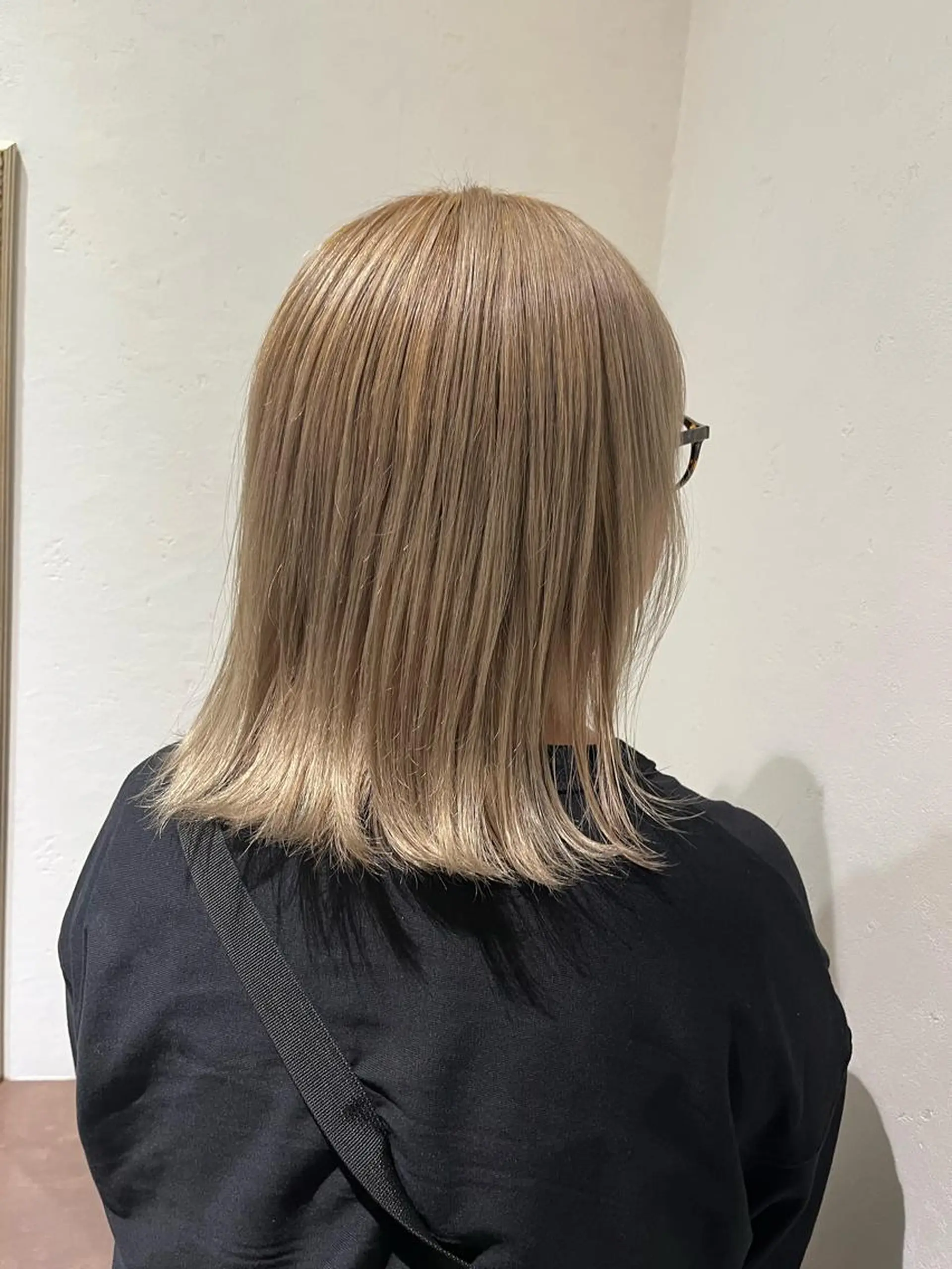 ミディアム カラー rotika by Doll hair所属・RYOKA 心斎橋美容室のヘアスタイル