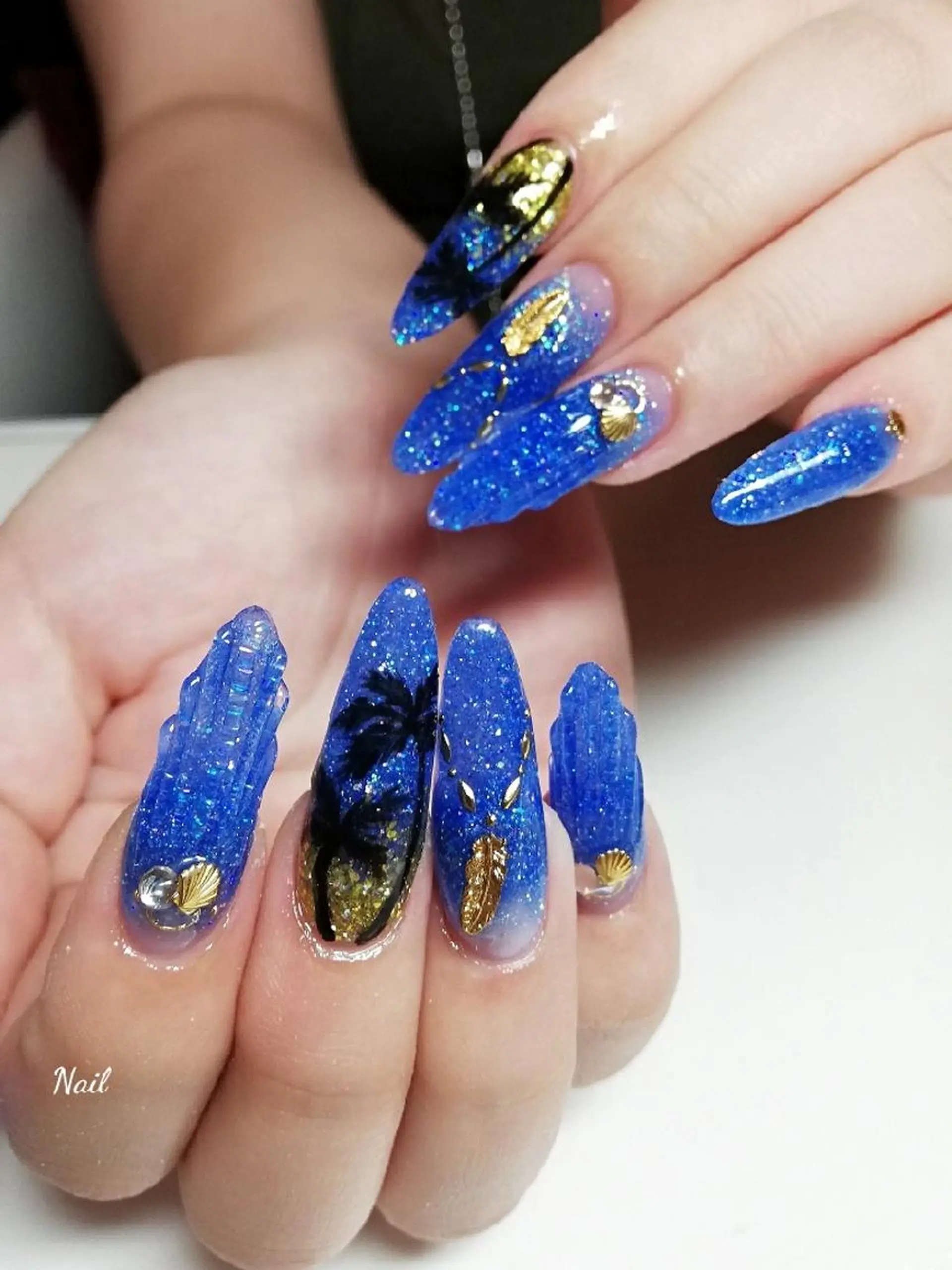 ロング ネイル BlissNail ブリスネイルのネイルデザイン