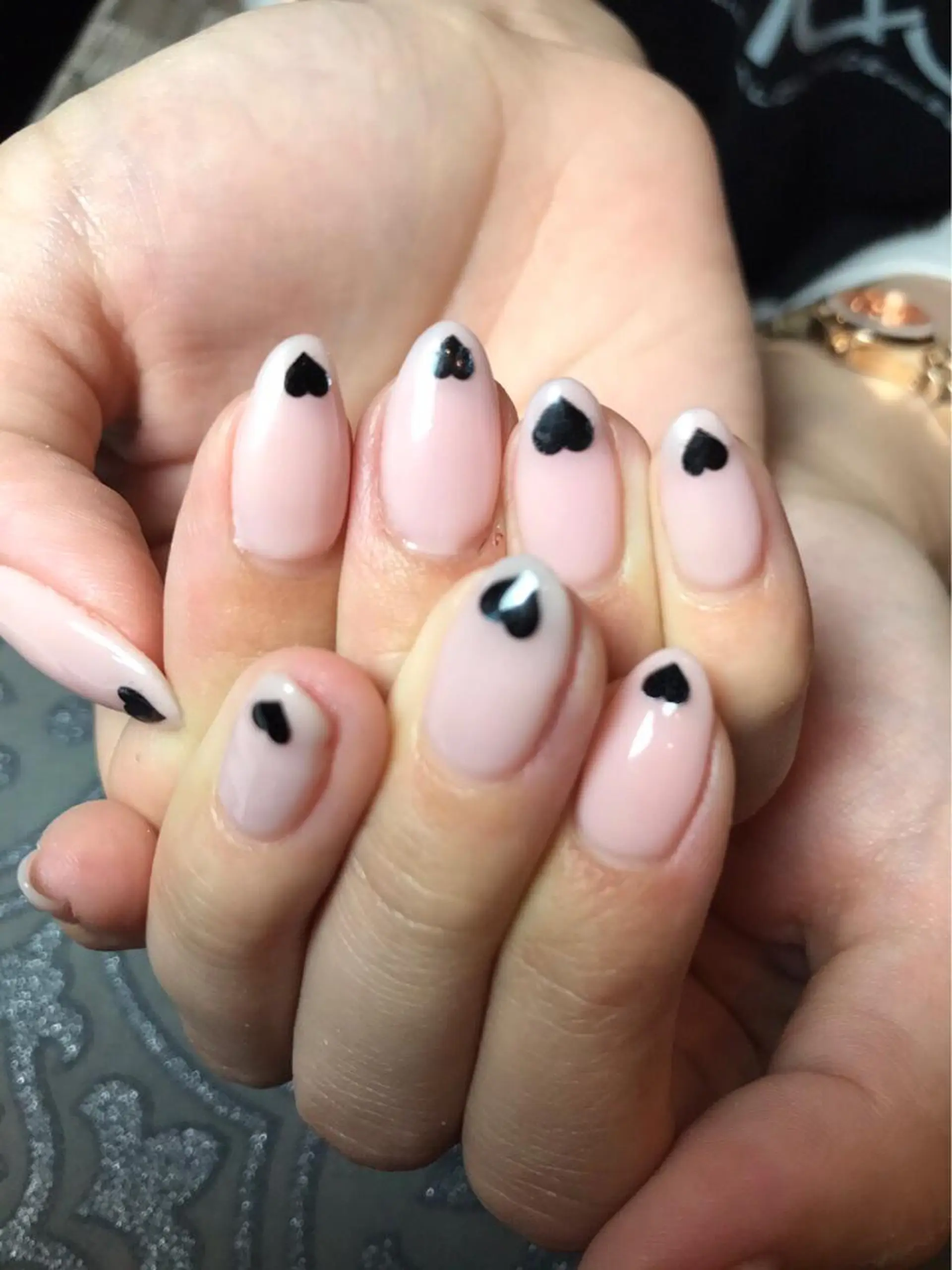 ネイル ハート ハンドネイル 高山 歩美のネイルデザイン