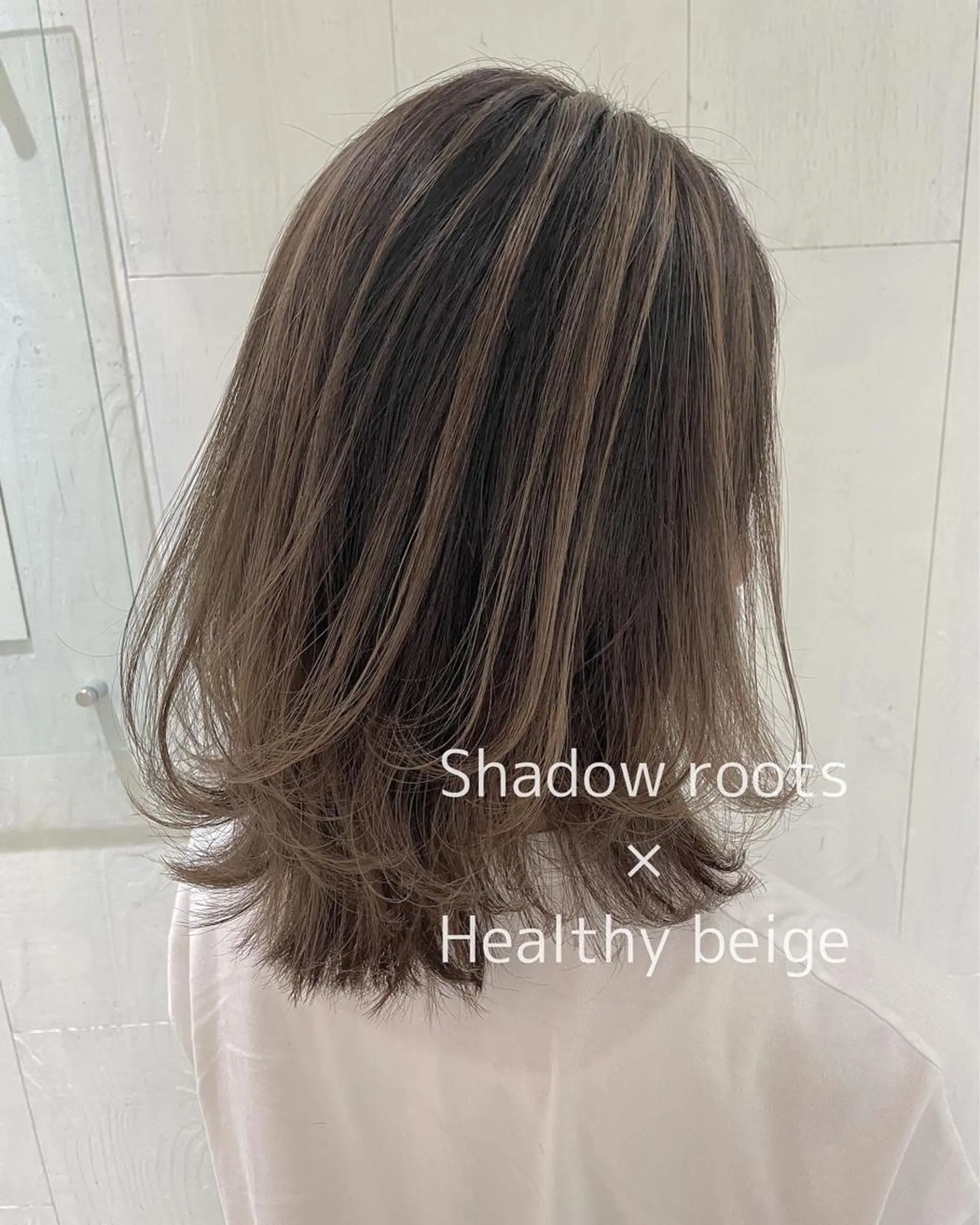 ミディアム カラー アッシュ ベージュカラー 外国人風カラー レイヤーカット ヘアカラー トリートメント 河合秀明/ハイライト /インナーカラーのヘアスタイル