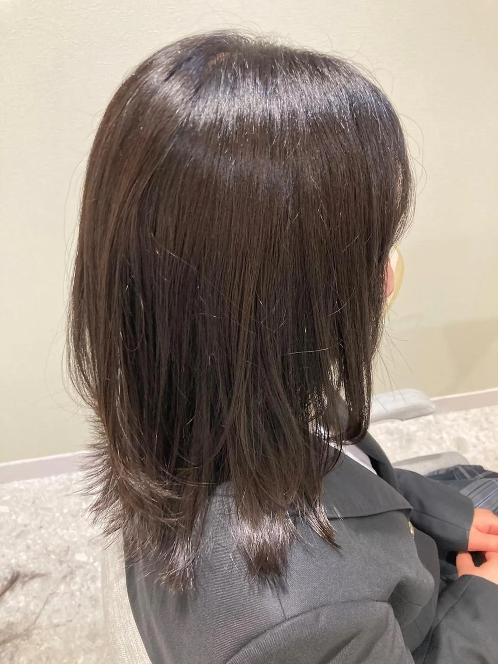 ミディアム ナルセナツキ 👾ハイトーン👾のヘアスタイル