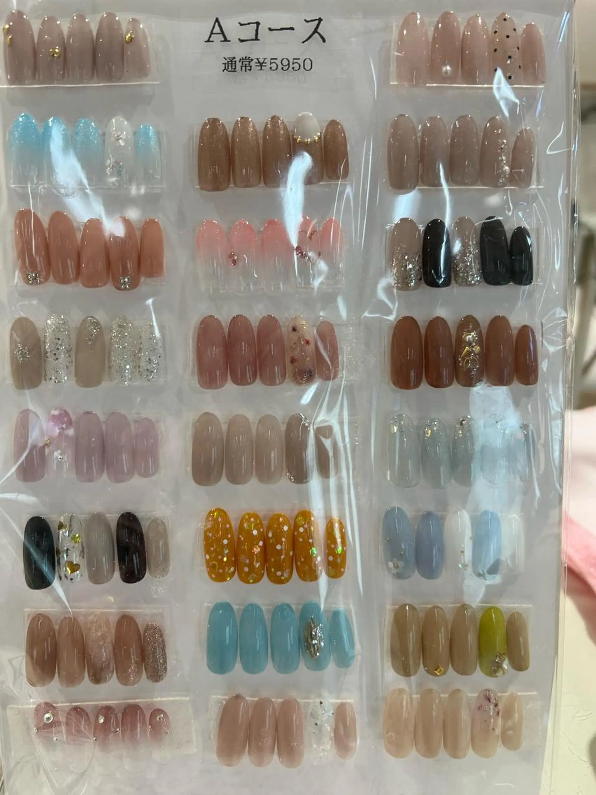 ネイル マシェリ 梅田のネイルデザイン