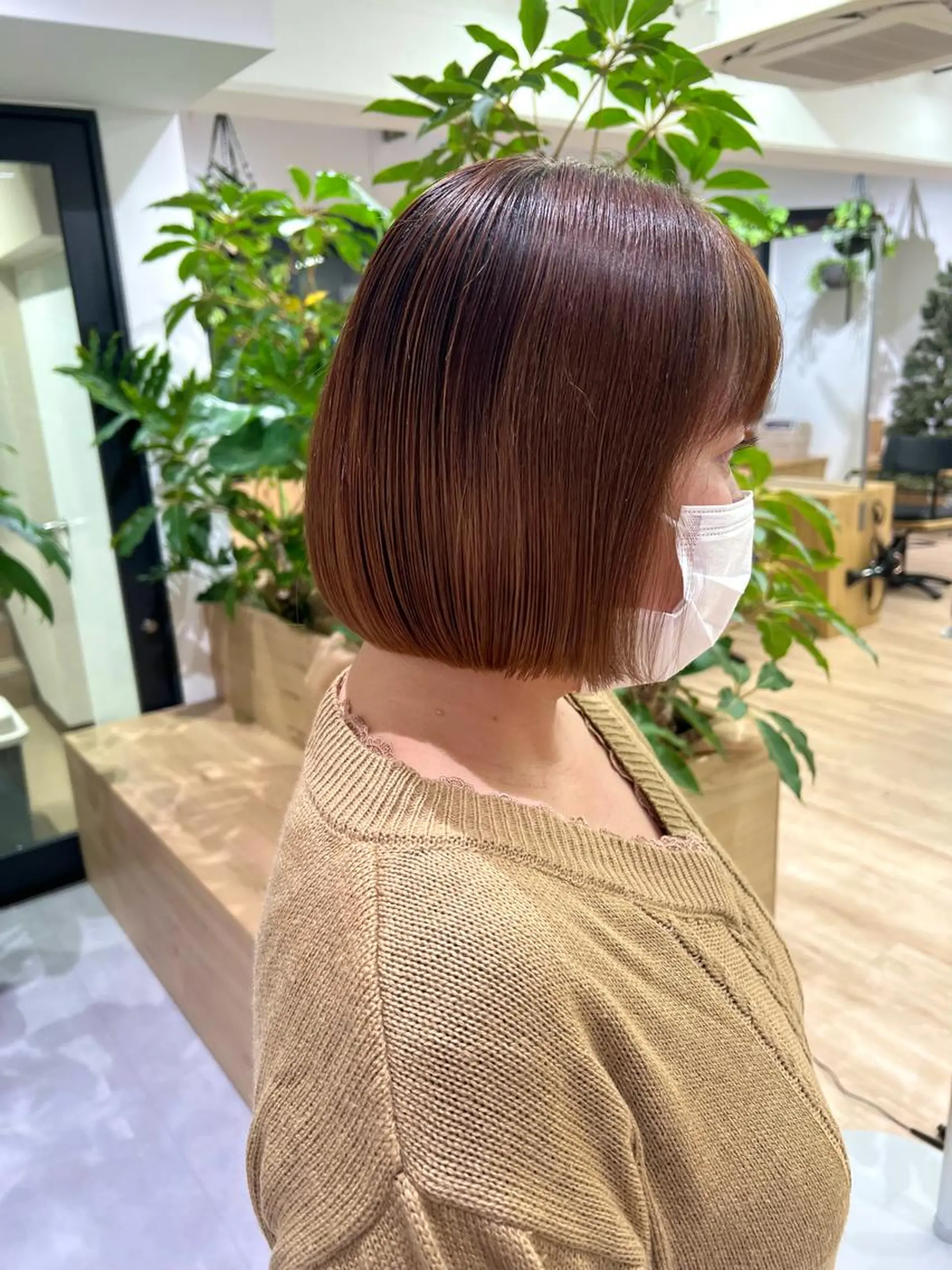 ミディアム ボブ 田中 愛梨のヘアスタイル