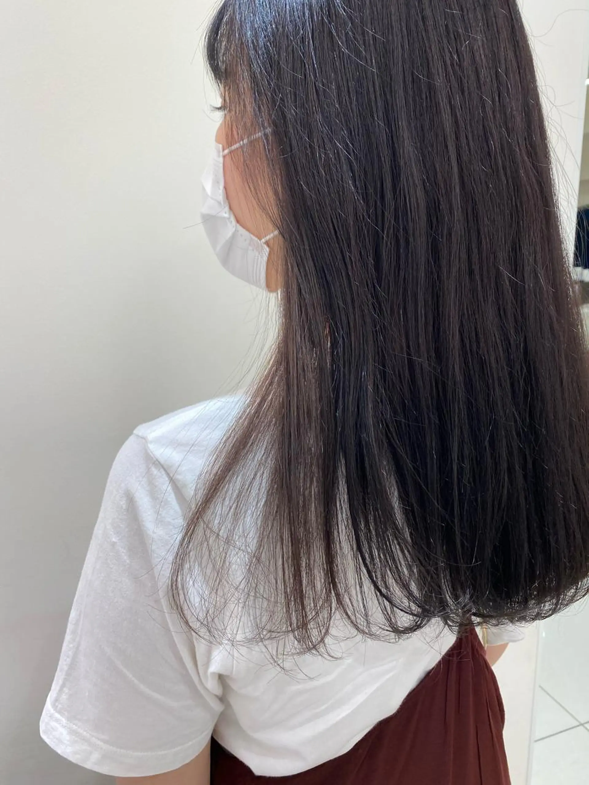 ロング カラー インナーカラー カット ヘアカラー トリートメント プレイングカラー🤍 細めハイライトのヘアスタイル