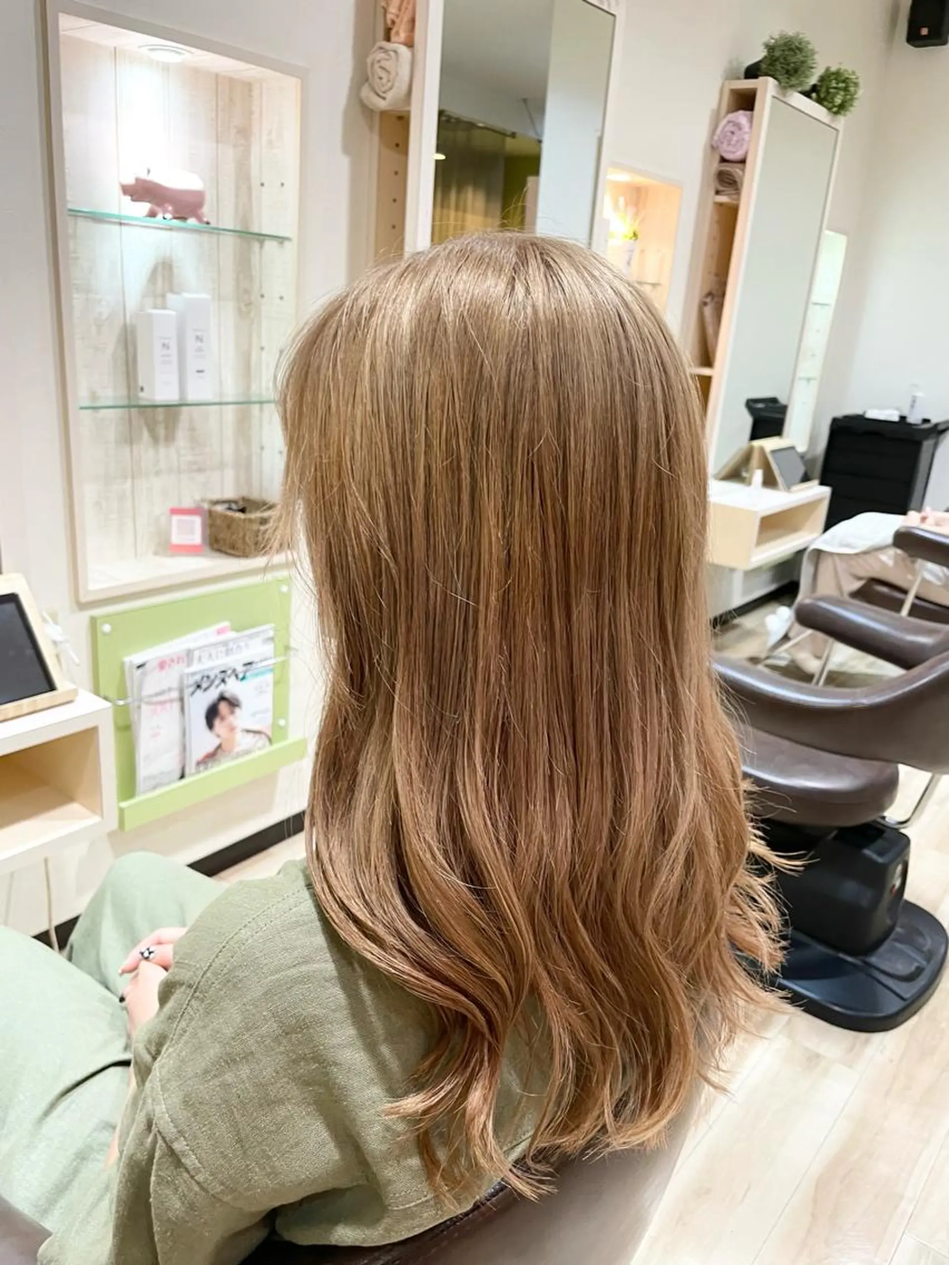 ロング カラー 🌈kamiiro 🌈のヘアスタイル