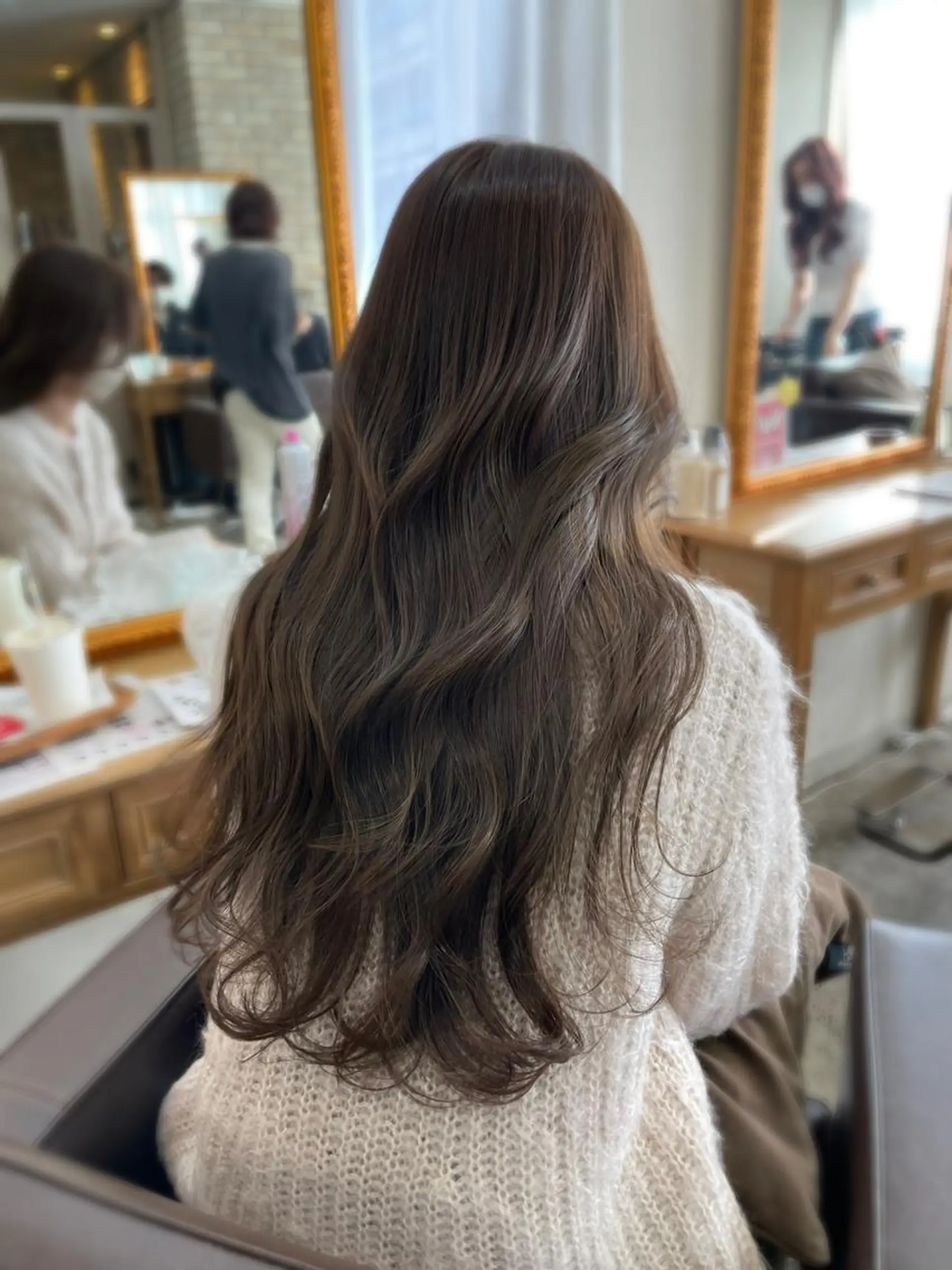 ロング カラー ヘアアレンジ ブラウンカラー くすみブラウン カット ヘアカラー トリートメント 髪質改善支持率 NO.1🌹松野力也のヘアスタイル