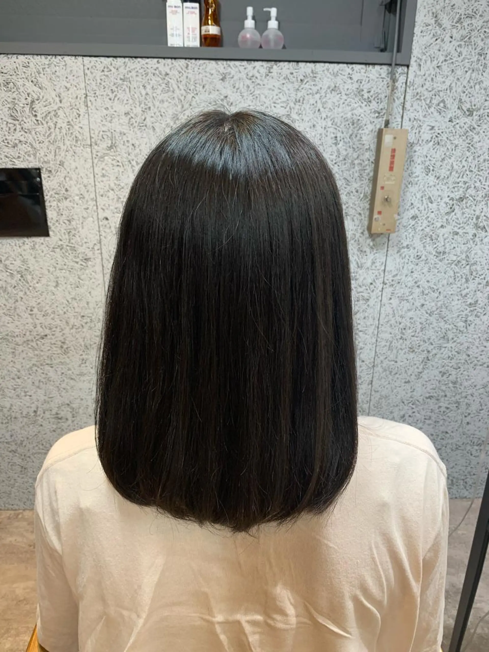 パーマ ストレートパーマ eyesburg W/est所属・ショートボブ 村上のヘアスタイル