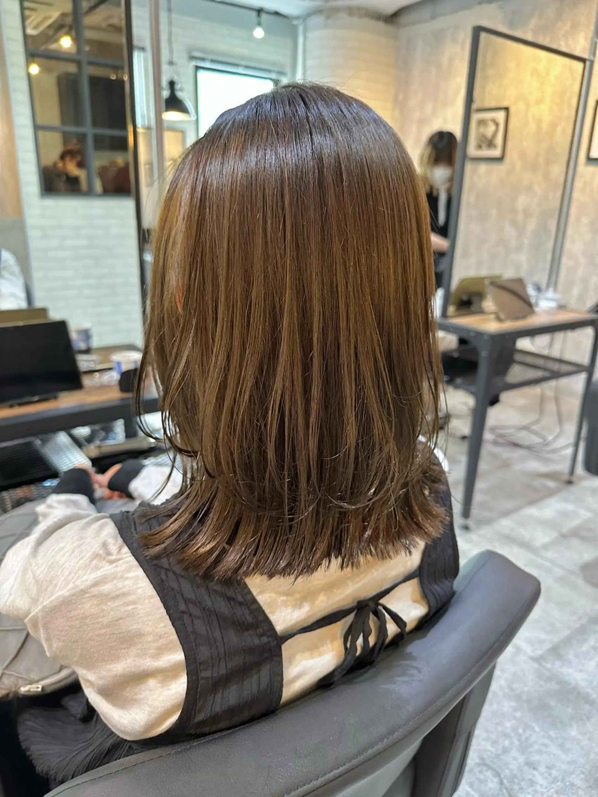 ミディアム カット 縮毛矯正/髪質改善 レイヤー/山内健太郎のヘアスタイル