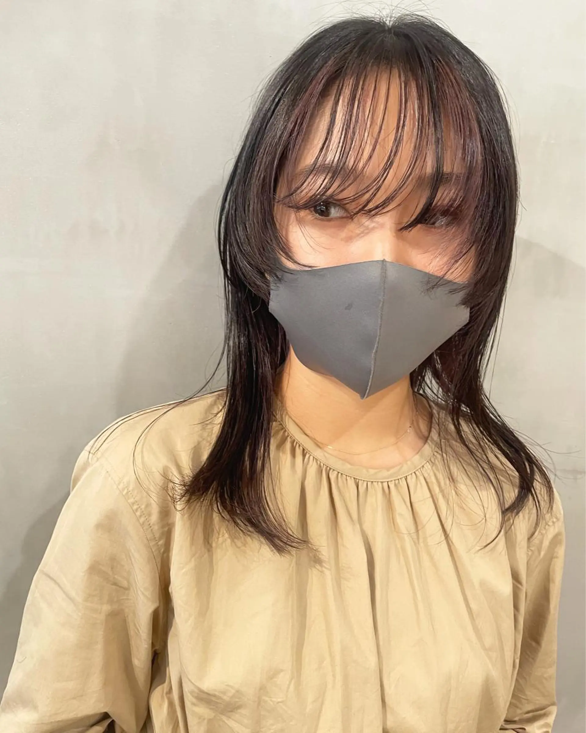 ミディアム カラー インナーカラー ヘアカラー トリートメント 優 作のヘアスタイル