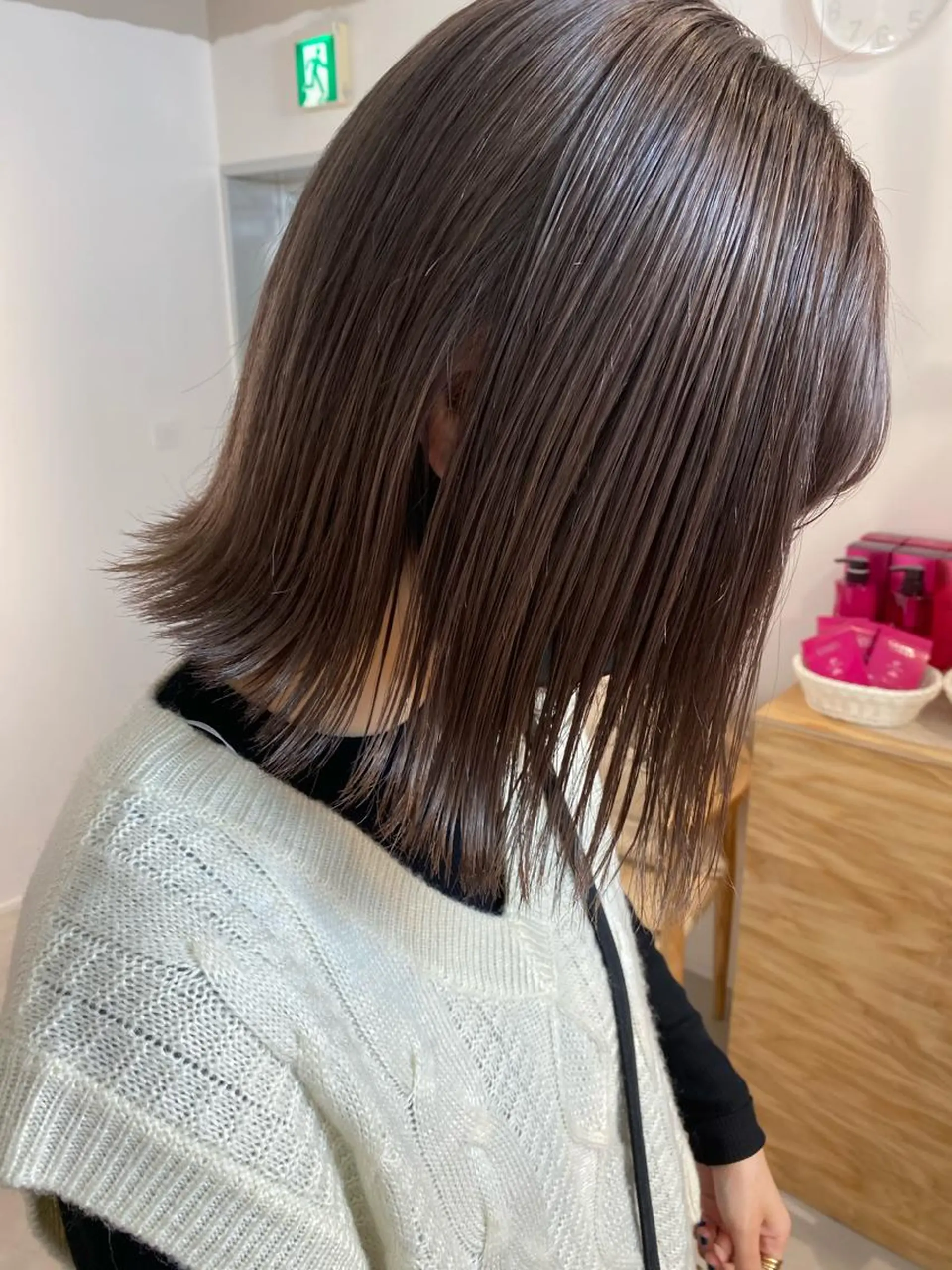 ショート カラー グレージュ オリーブグレージュ オリーブグレー カット ヘアカラー トリートメント fit stand所属・fit stand /HIIRAGIのヘアスタイル