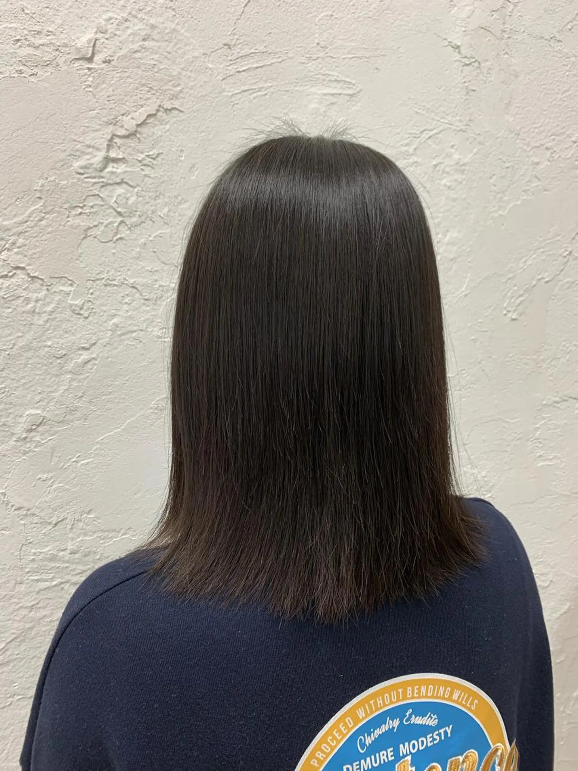ミディアム 縮毛矯正 TOBITA TAKARAのヘアスタイル