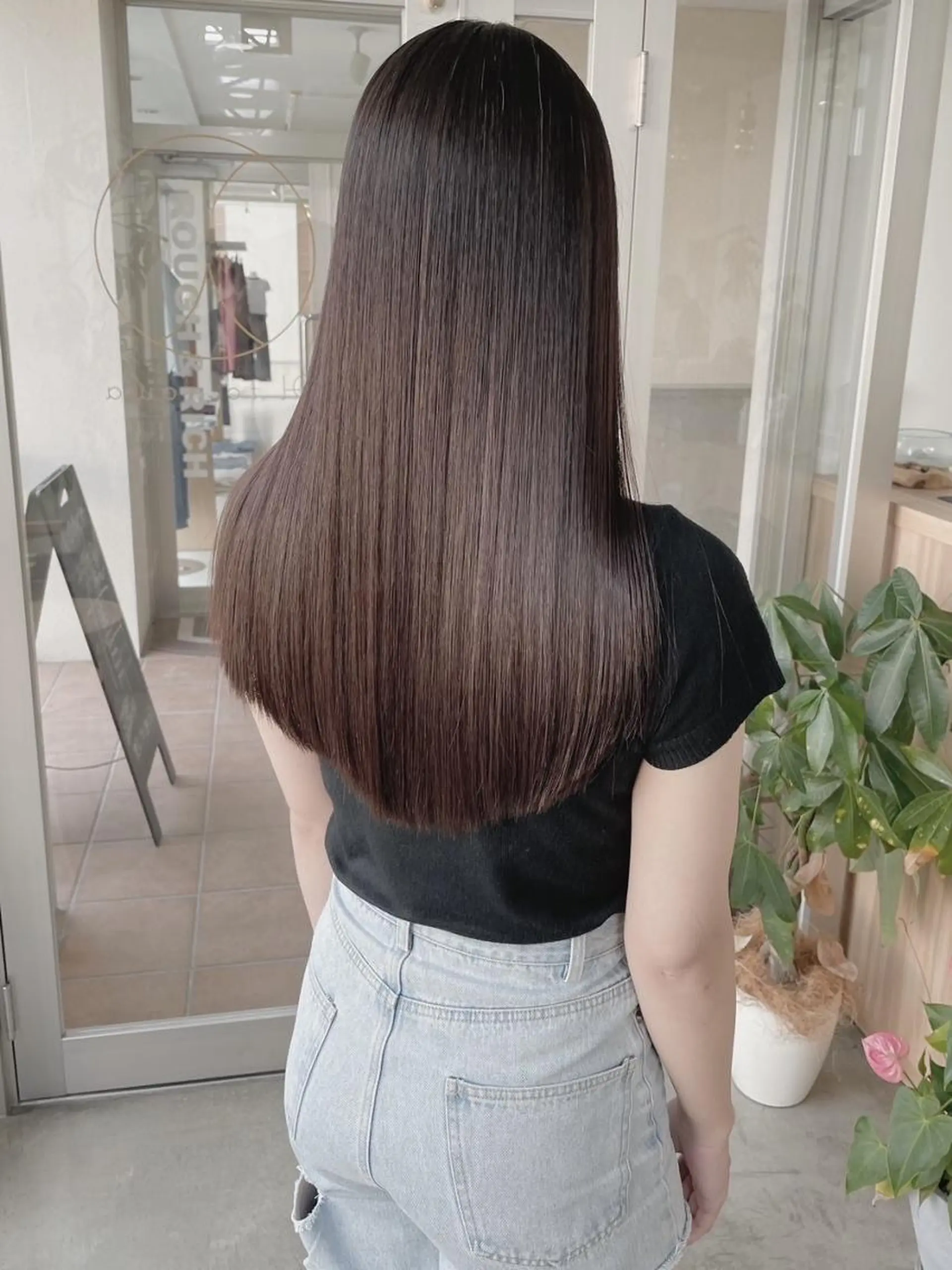 ロング 髪質改善 カット 縮毛矯正 トリートメント 髪質改善✨縮毛矯正✨ が得意‼️高島英隆のヘアスタイル