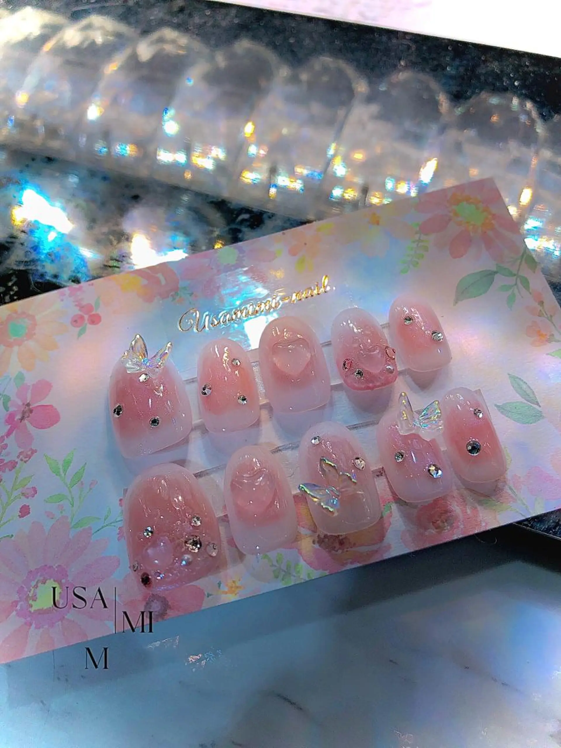 ネイル 💕🐰うさみみ🐰 💕猫と触れ合い✨のネイルデザイン