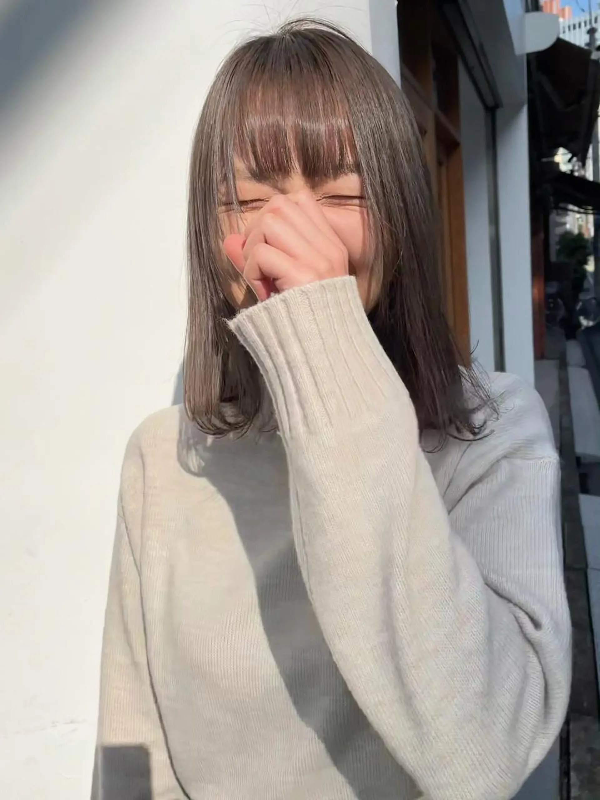 ミディアム カラー アッシュ ブリーチ ミルクティーアッシュ カット ヘアカラー トリートメント 中目黒🌼 🌼ハナのヘアスタイル