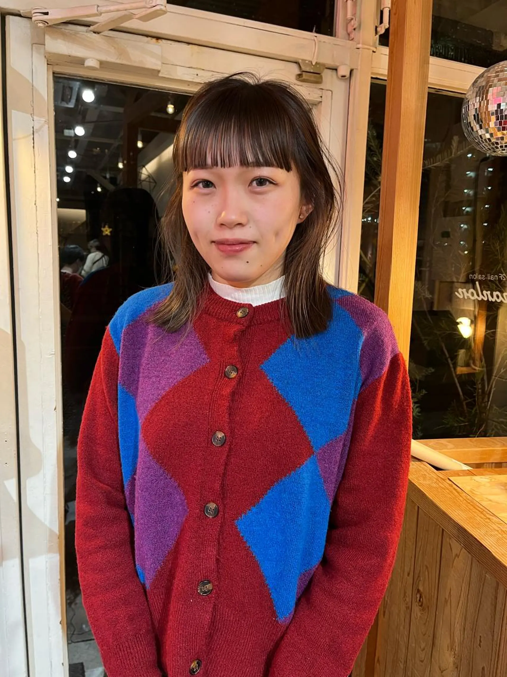 ミディアム カット iru所属・mi kiのヘアスタイル