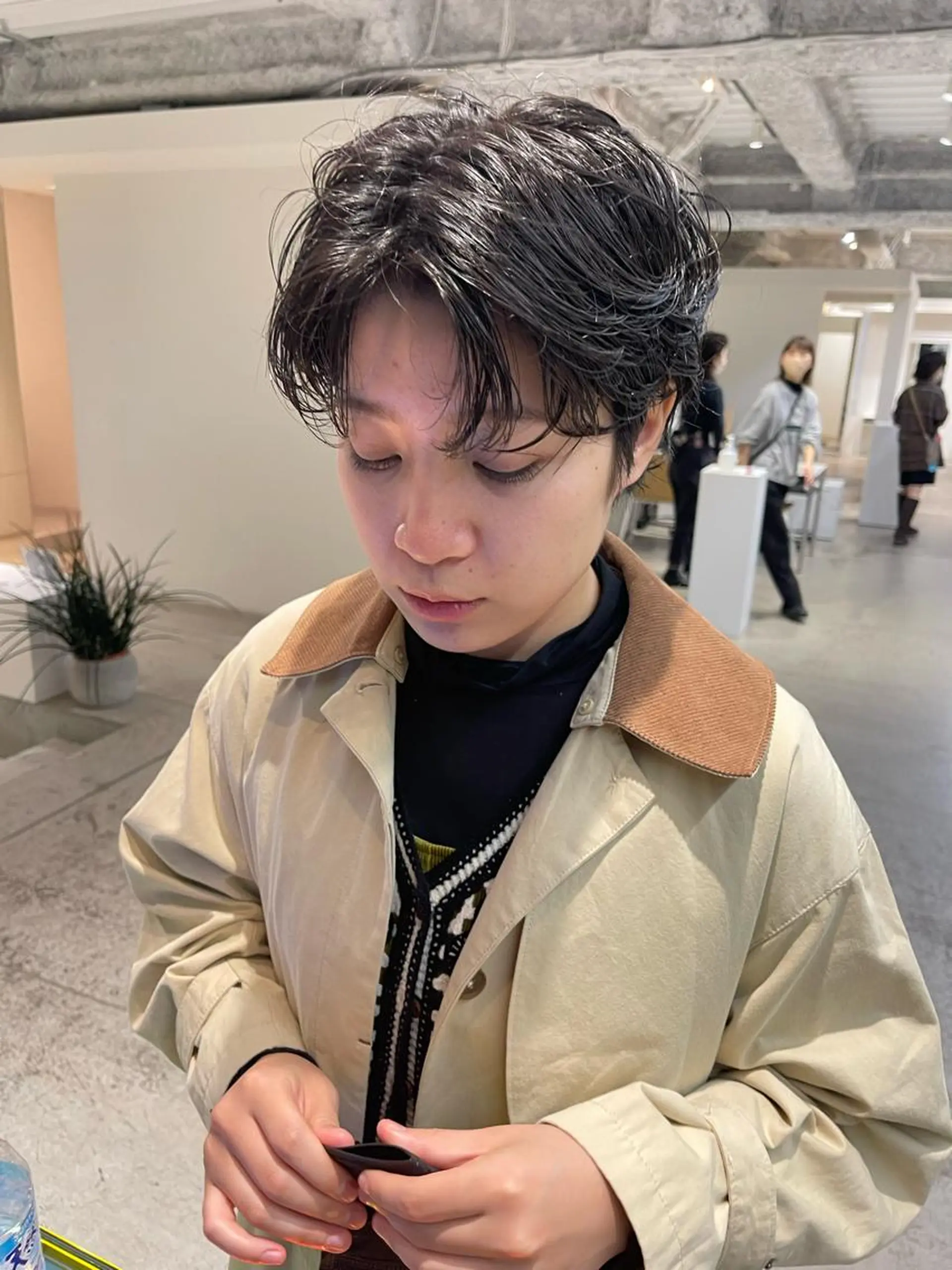 ショート oma　袮次金 鈴香のヘアスタイル